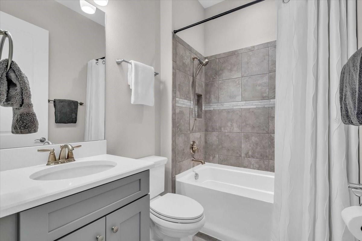 Image 27 of 77 For 5334 Morey Farms Loop