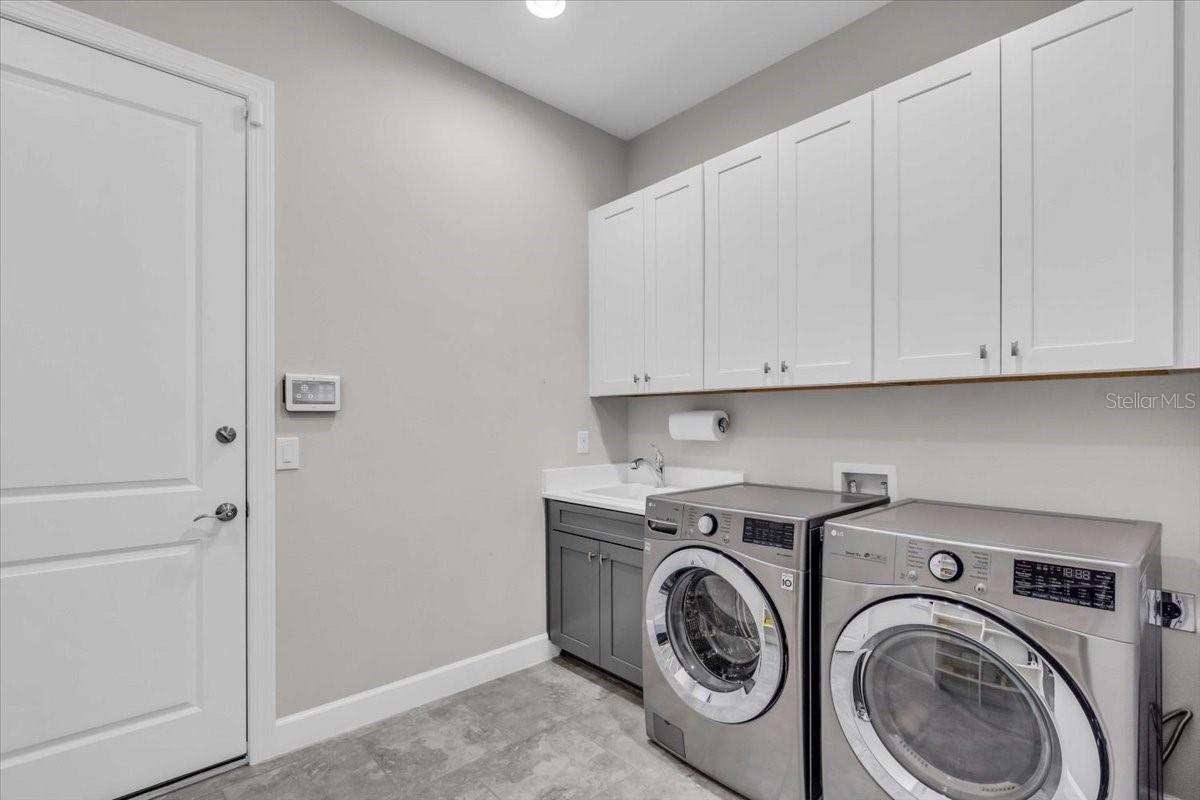 Image 34 of 77 For 5334 Morey Farms Loop