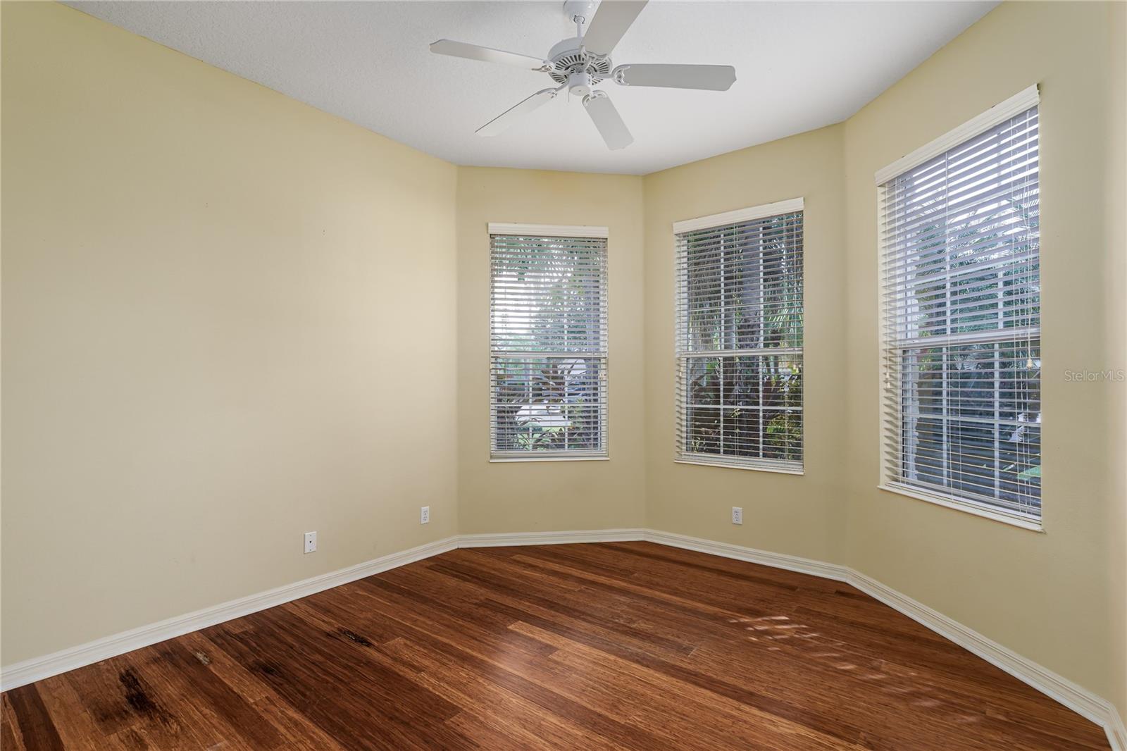 Image 20 of 36 For 7431 Edenmore Street