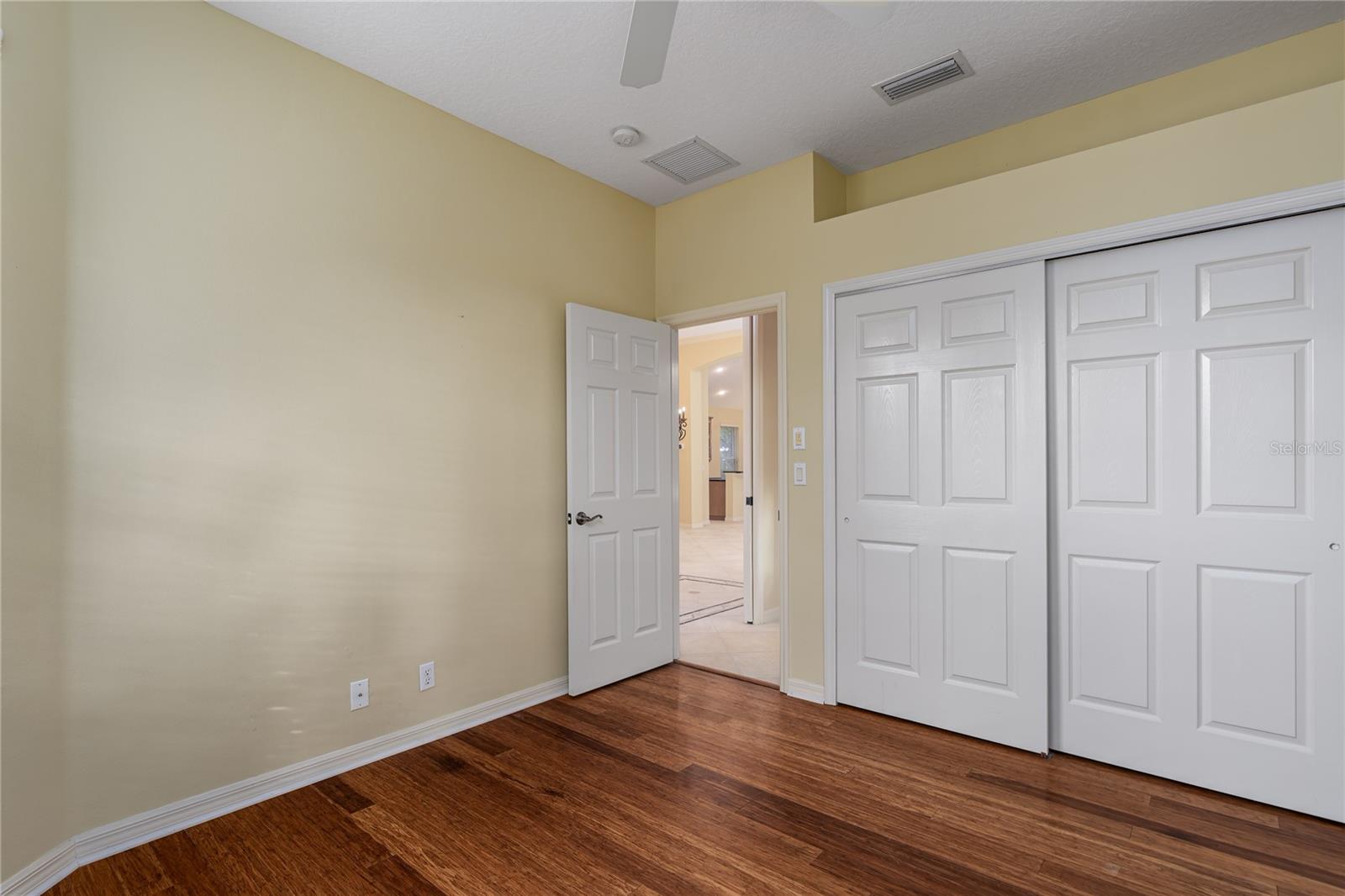 Image 21 of 36 For 7431 Edenmore Street