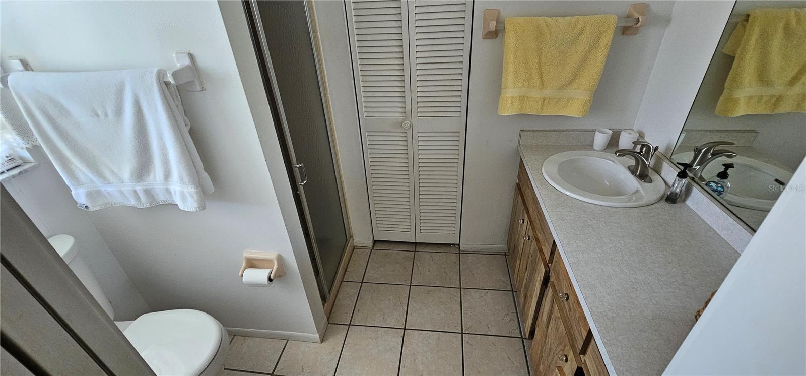 Image 19 of 38 For 64 Circlewood Drive A2-3