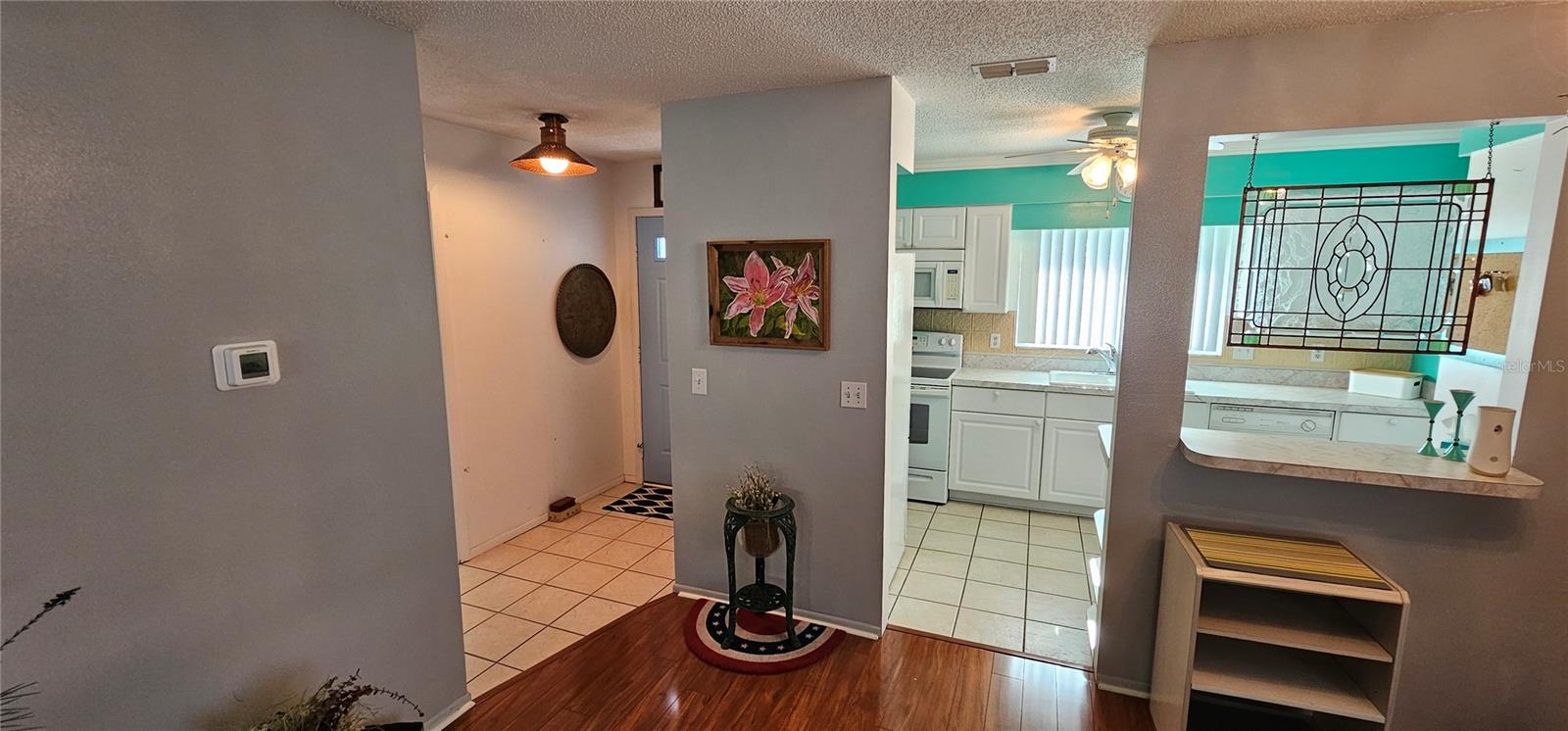 Image 25 of 38 For 64 Circlewood Drive A2-3