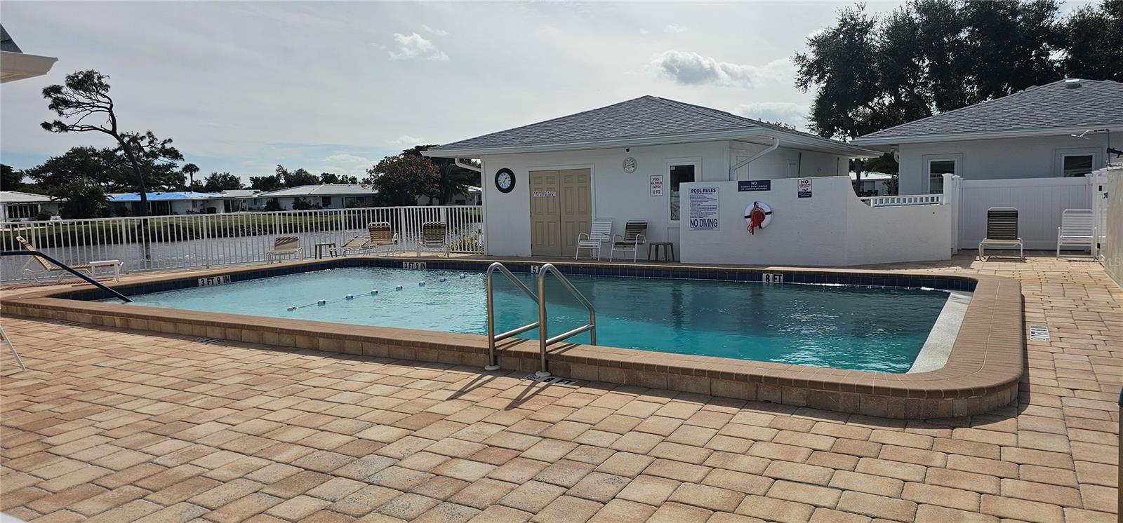 Image 31 of 38 For 64 Circlewood Drive A2-3