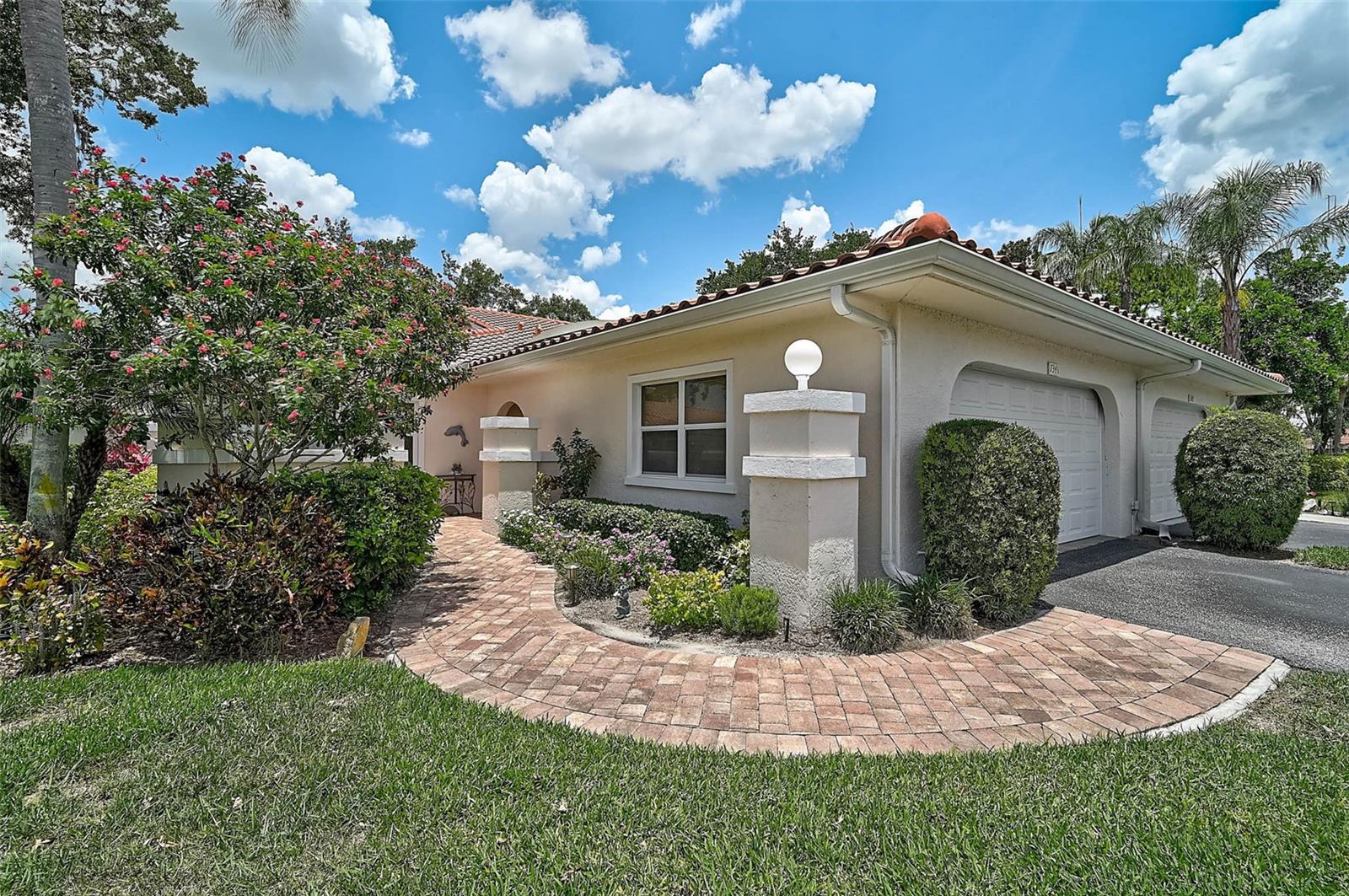 Details for 7341 Golf Pointe Circle, SARASOTA, FL 34243