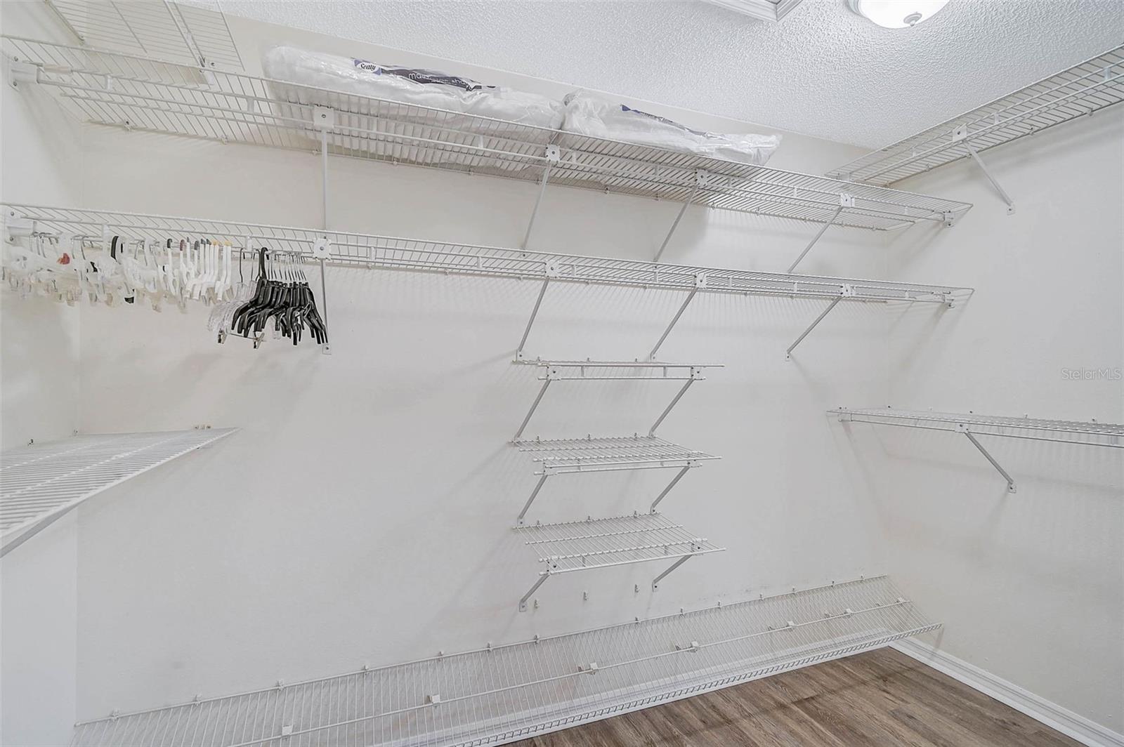 Image 24 of 49 For 7341 Golf Pointe Circle