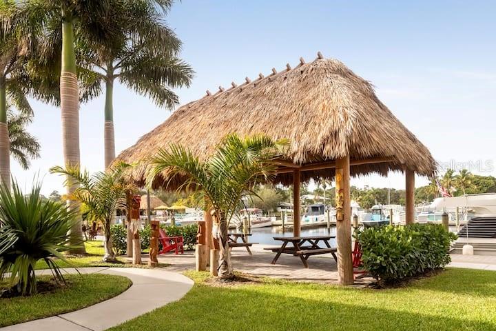 Details for 7150 Tamiami Trail S-613, SARASOTA, FL 34243