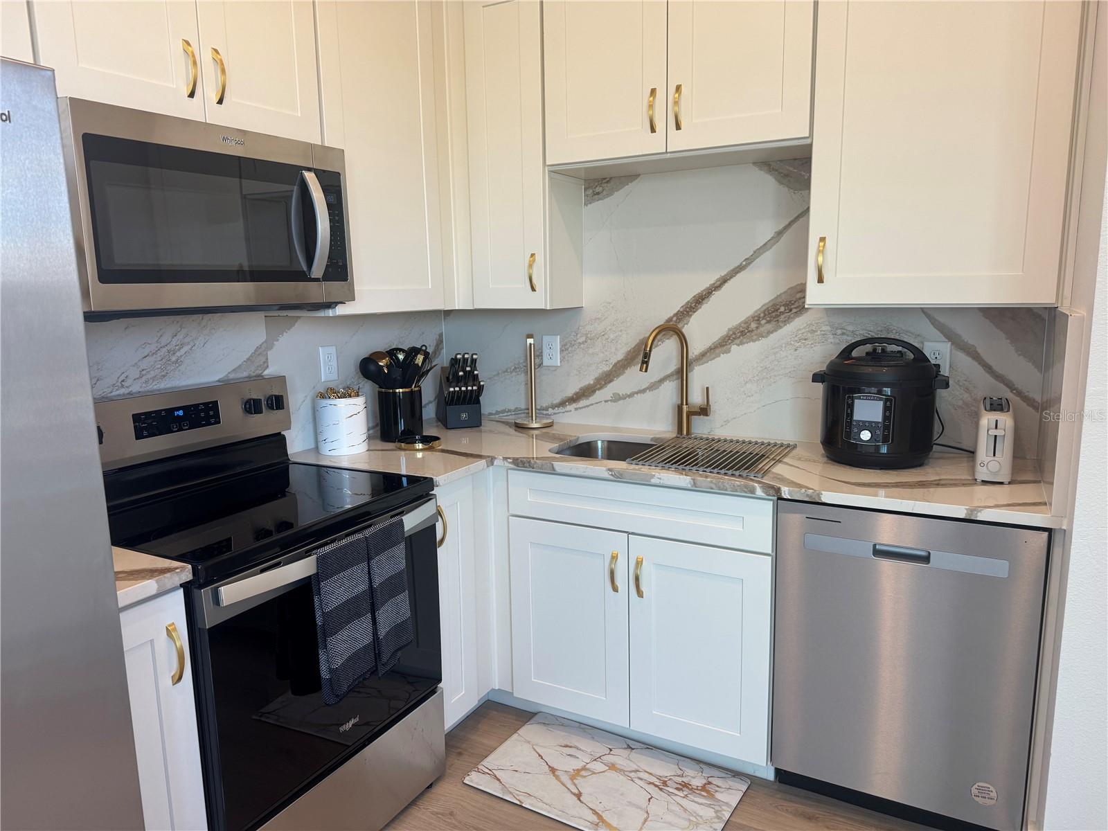 Image 13 of 41 For 798 Tetbury Loop