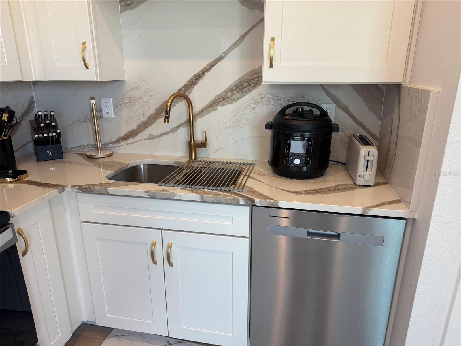 Image 20 of 41 For 798 Tetbury Loop