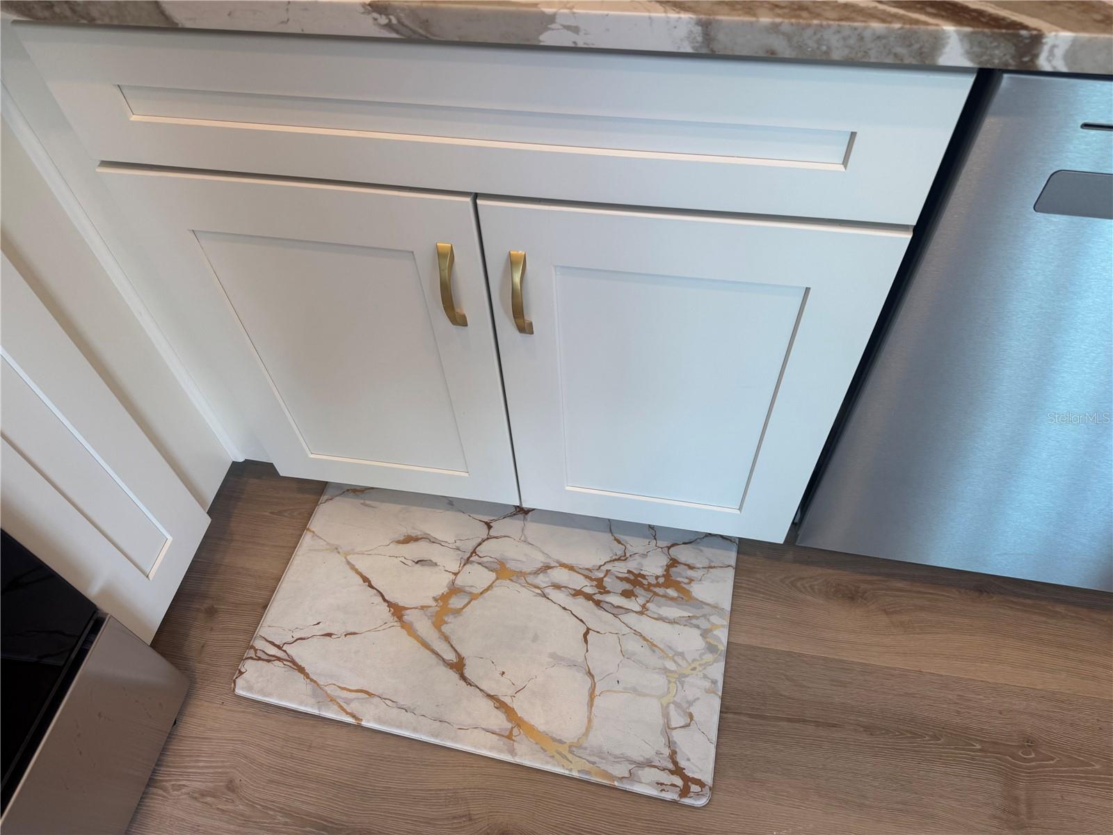 Image 22 of 41 For 798 Tetbury Loop