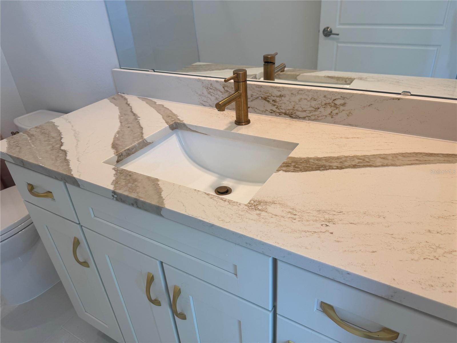 Image 35 of 41 For 798 Tetbury Loop