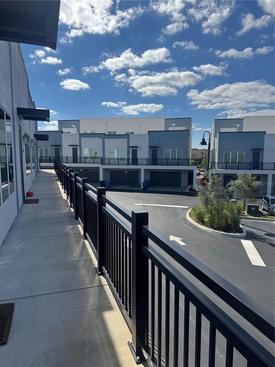 Image 8 of 41 For 798 Tetbury Loop