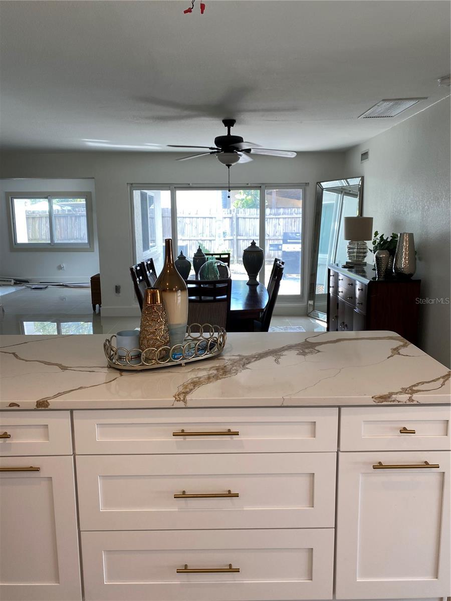 Image 9 of 38 For 7230 Shepherd Street