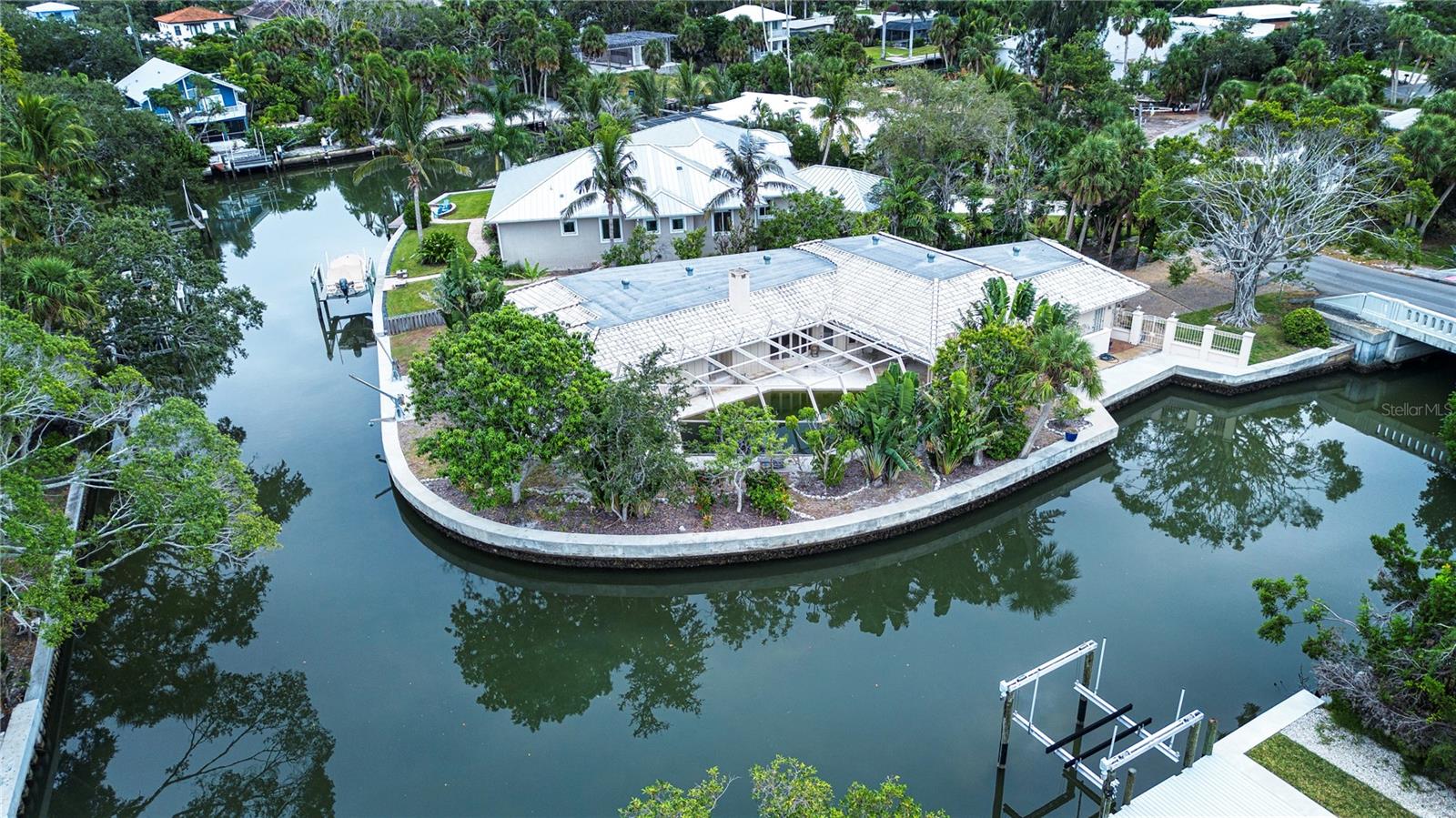 Details for 4839 Primrose Path, SARASOTA, FL 34242