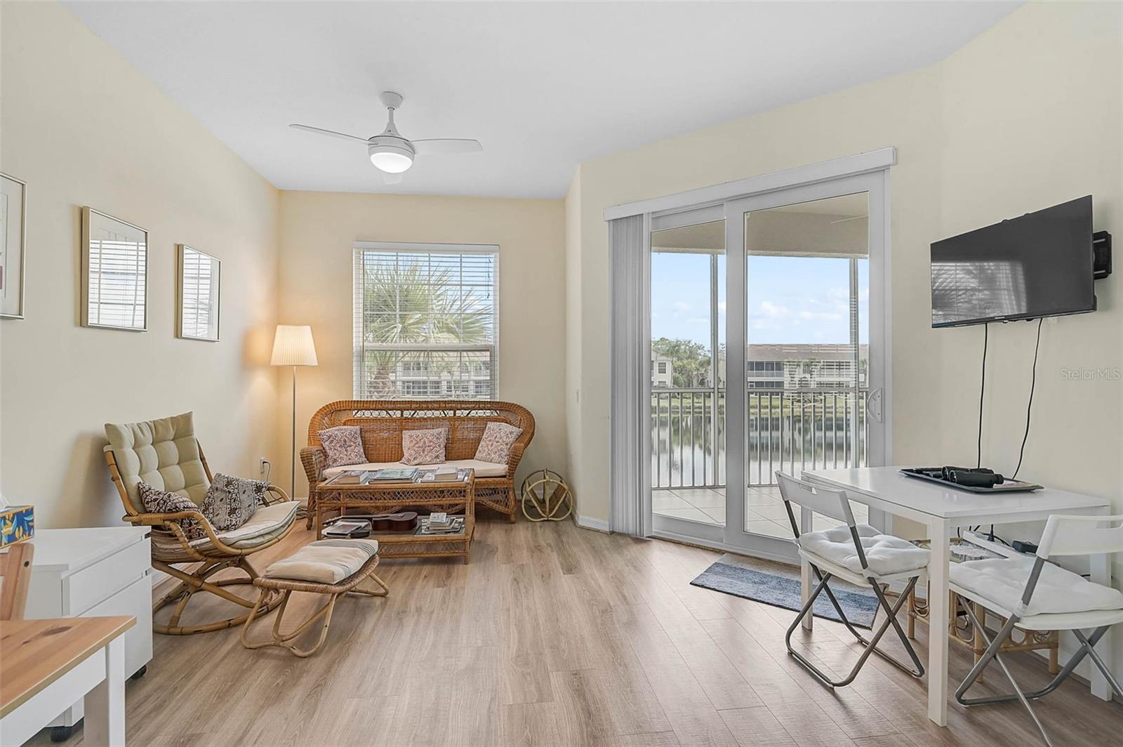 Image 12 of 45 For 7012 Prosperity Circle 706