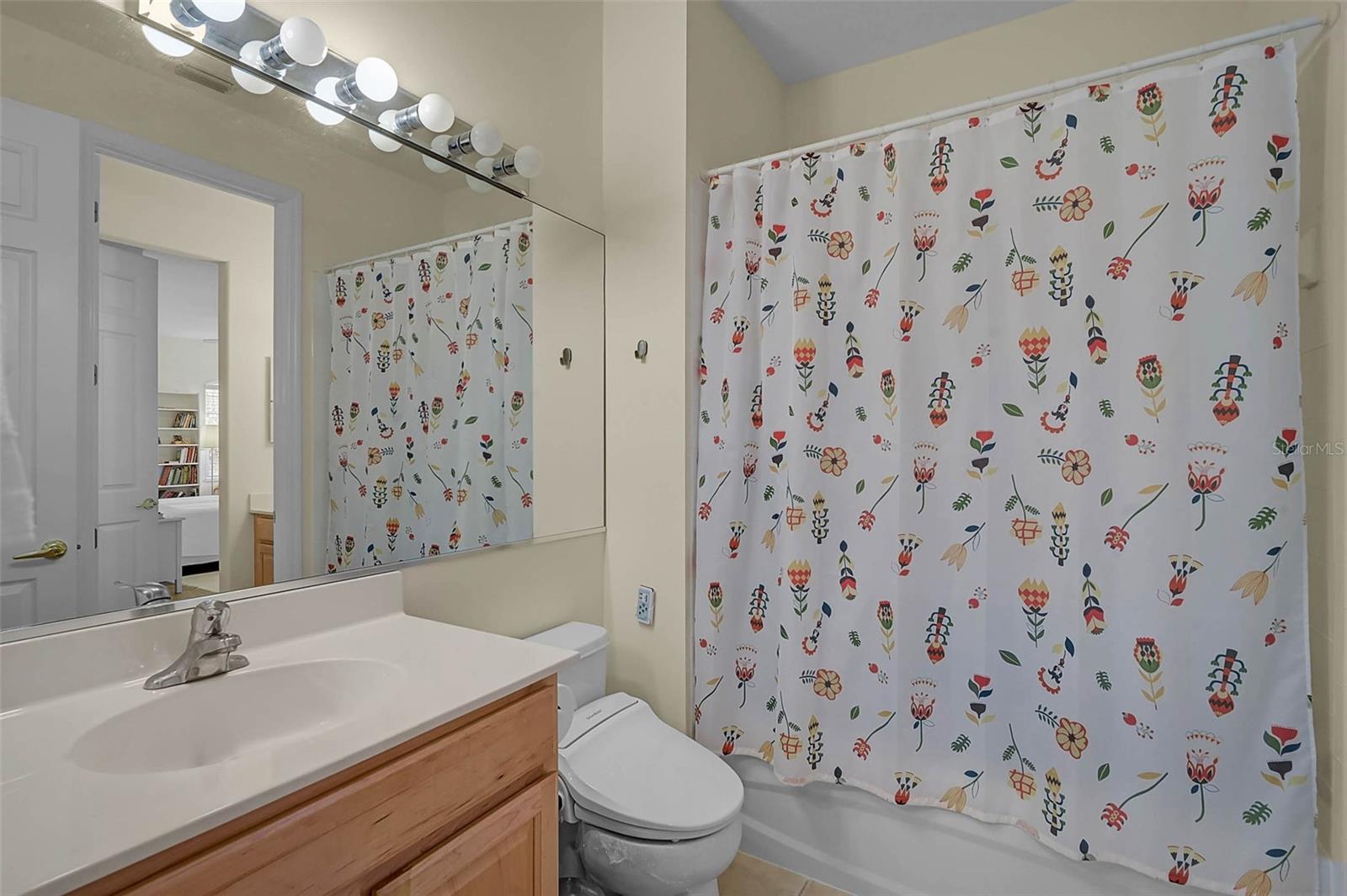 Image 19 of 45 For 7012 Prosperity Circle 706