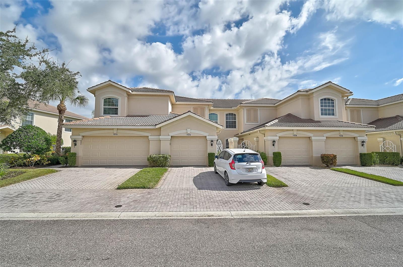 Image 37 of 45 For 7012 Prosperity Circle 706