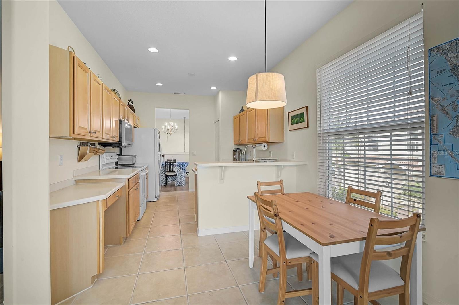 Image 7 of 45 For 7012 Prosperity Circle 706