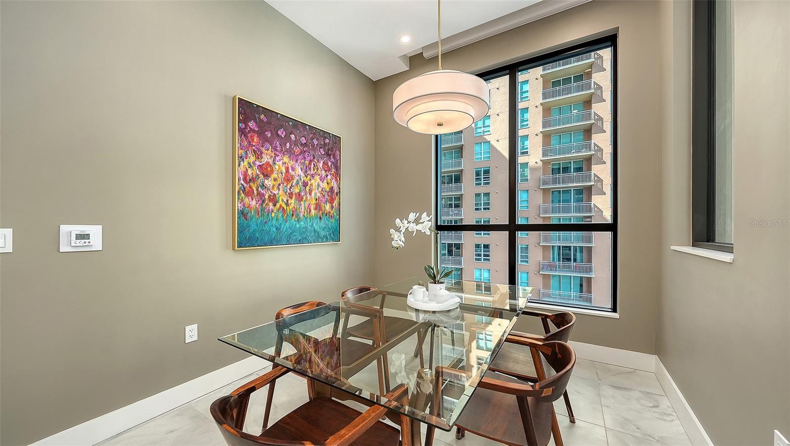 Image 18 of 53 For 33 Palm Avenue 803