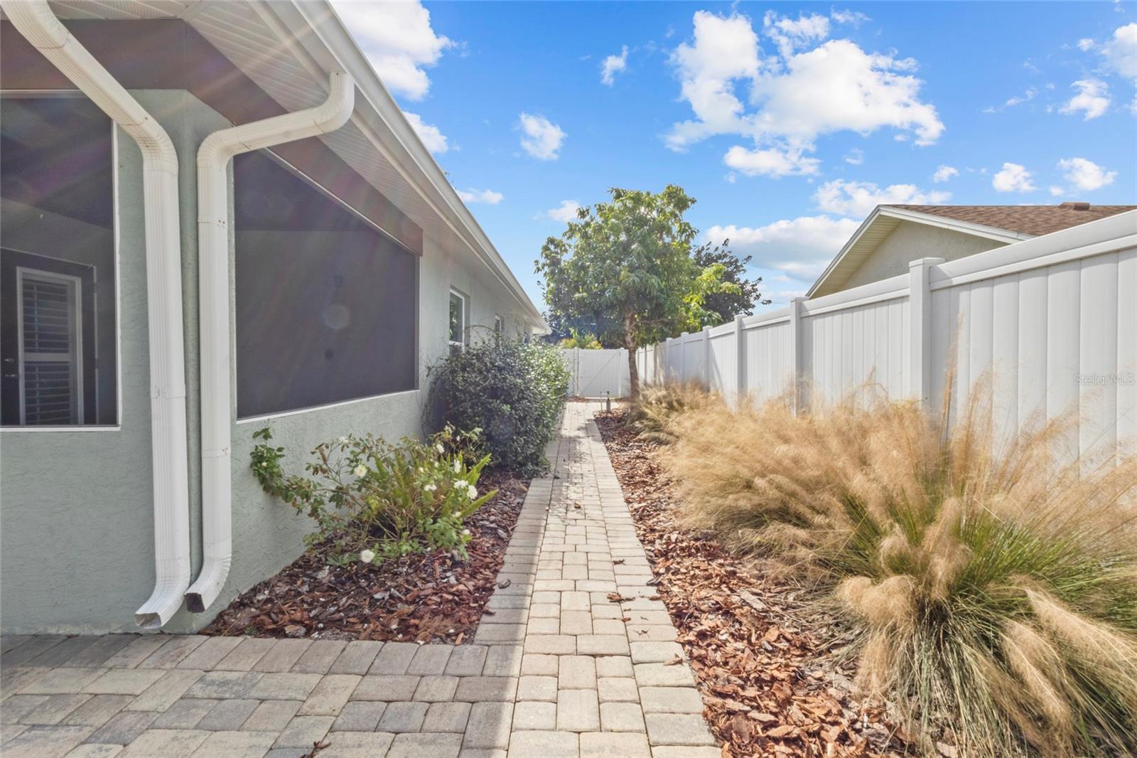 Image 29 of 31 For 6808 19th Avenue W