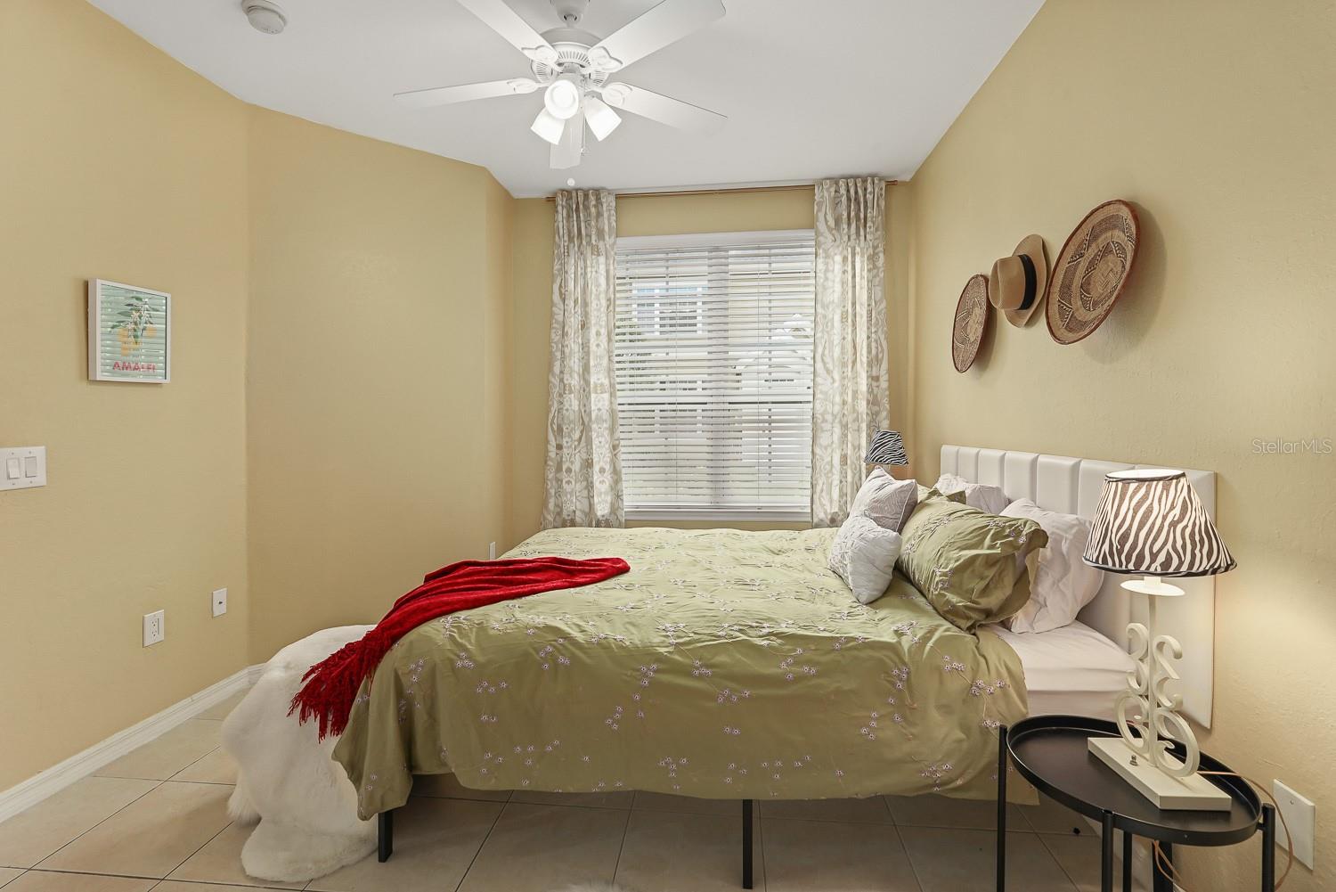 Image 23 of 41 For 5540 Rosehill Road 104