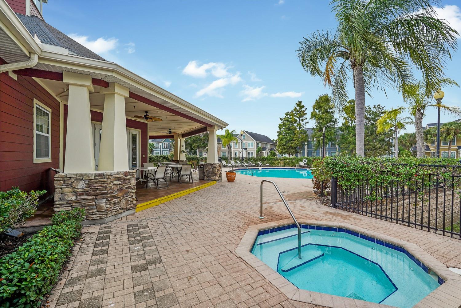 Image 30 of 41 For 5540 Rosehill Road 104