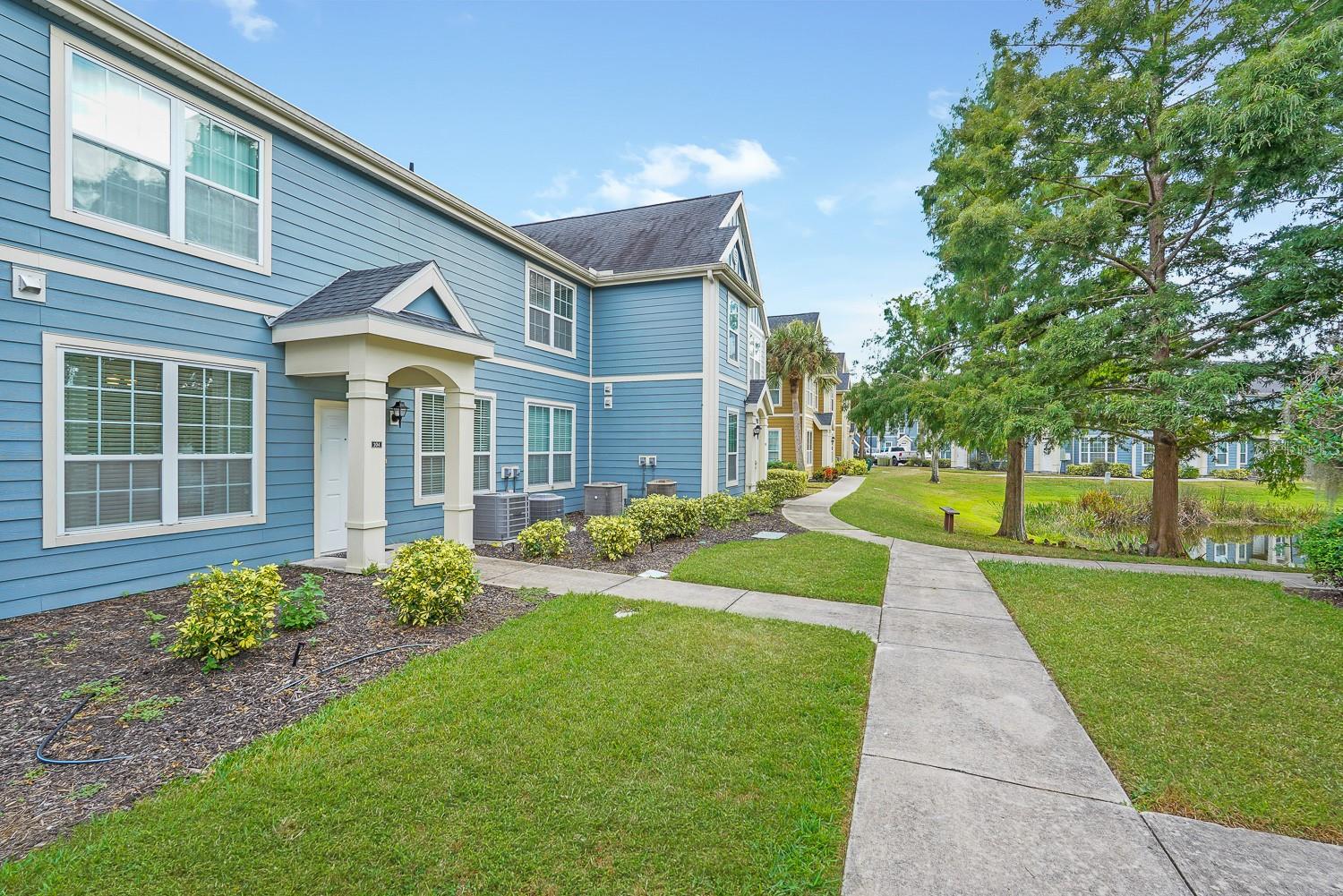 Image 35 of 41 For 5540 Rosehill Road 104