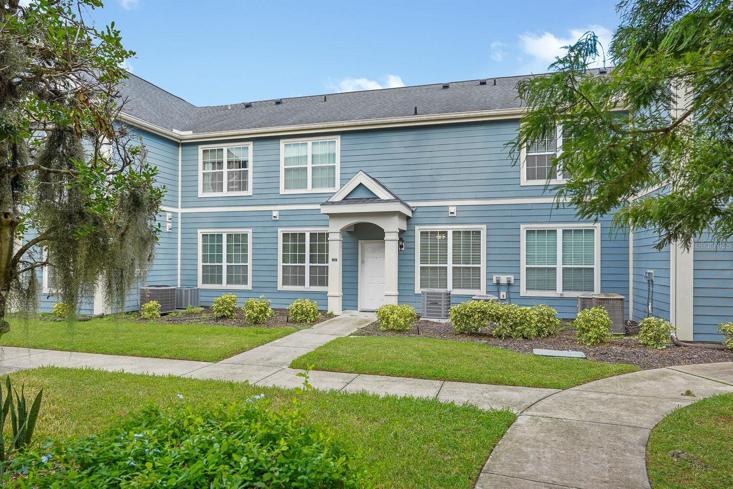 Image 39 of 41 For 5540 Rosehill Road 104