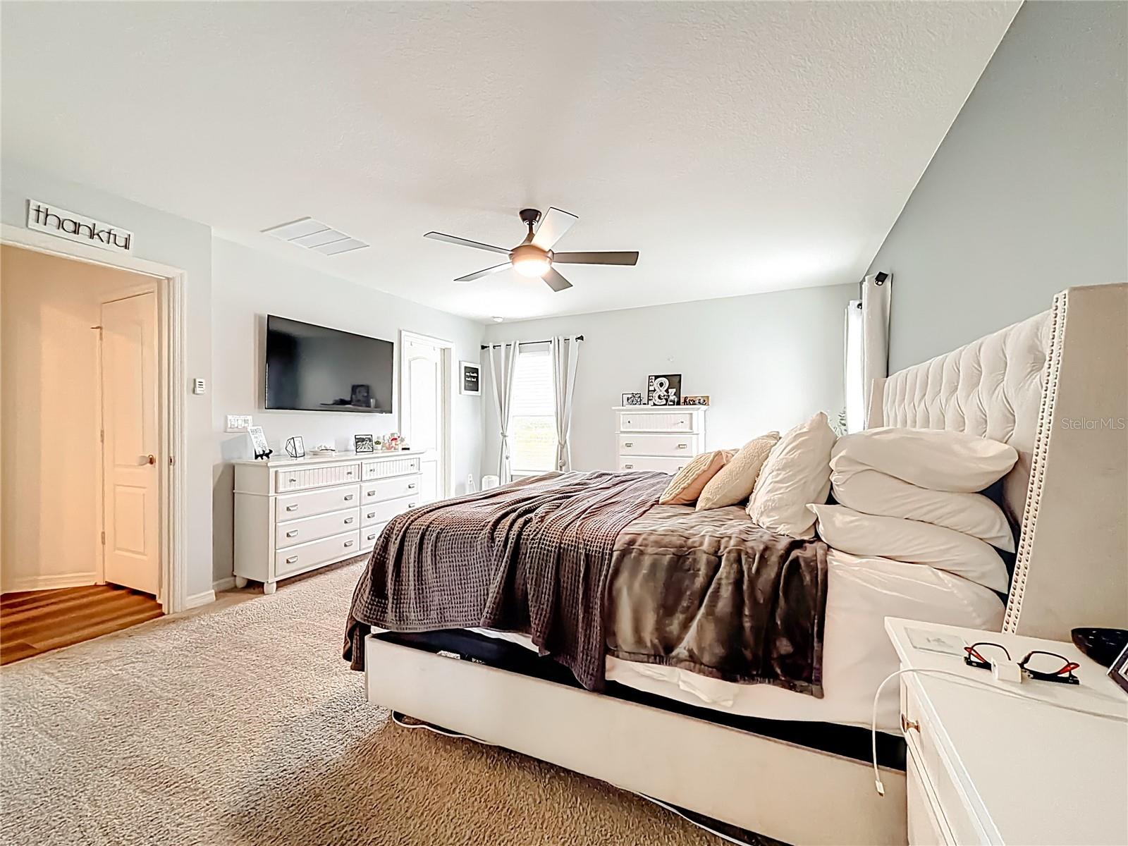 Image 28 of 52 For 522 Summer Grove Lane