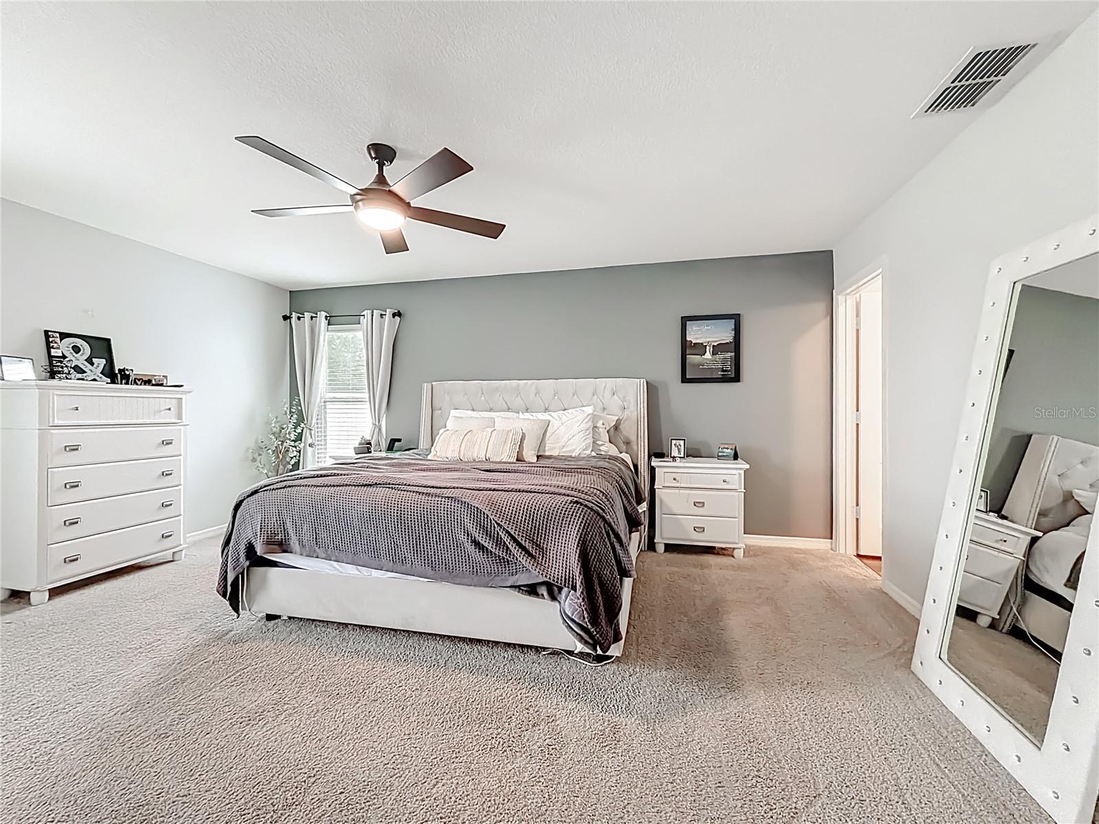 Image 29 of 52 For 522 Summer Grove Lane