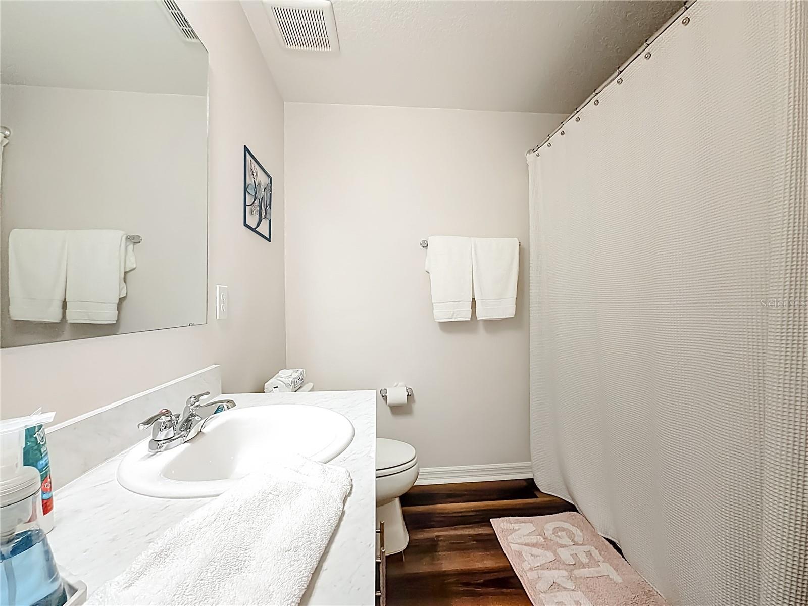 Image 40 of 52 For 522 Summer Grove Lane