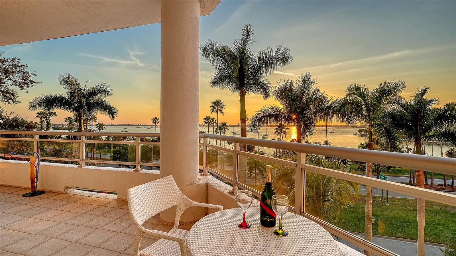 Image 27 of 62 For 500 Palm Avenue 31