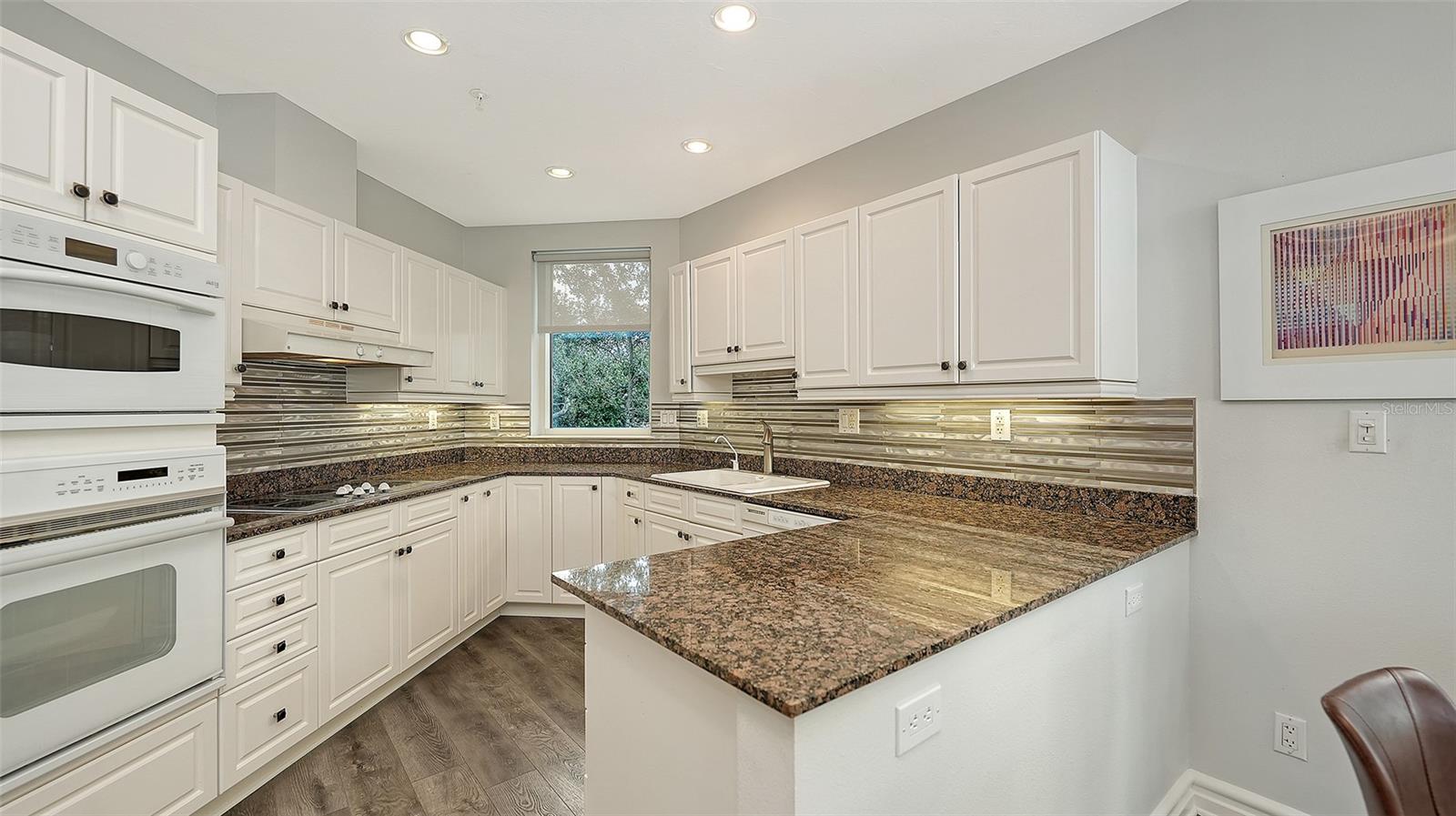 Image 33 of 62 For 500 Palm Avenue 31