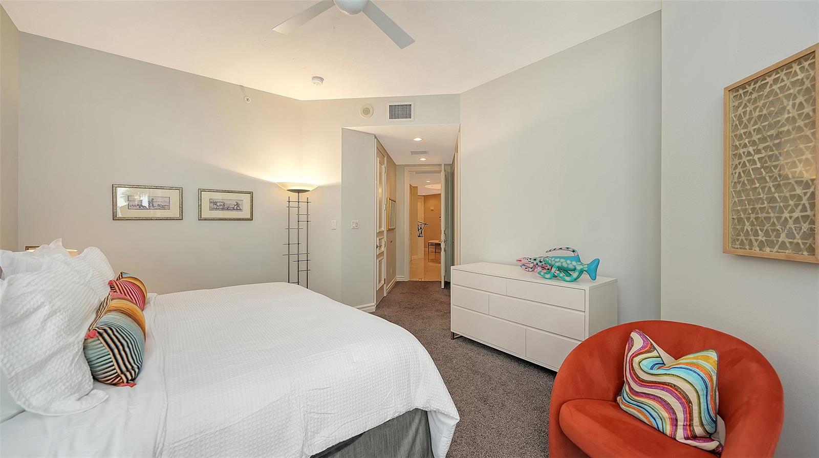 Image 42 of 62 For 500 Palm Avenue 31