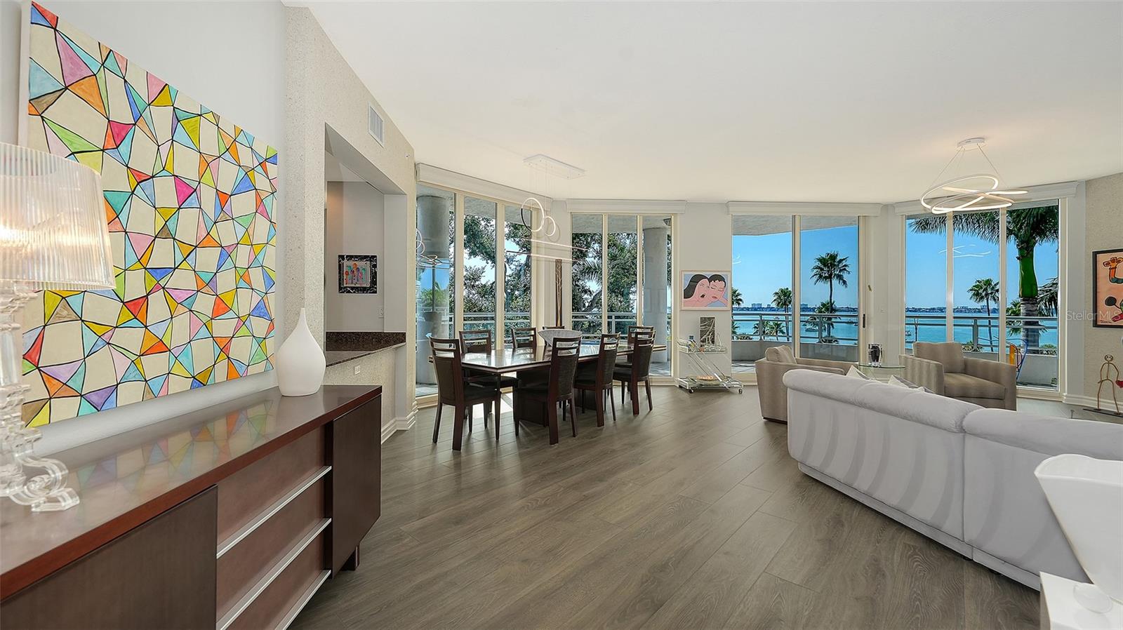 Image 7 of 62 For 500 Palm Avenue 31