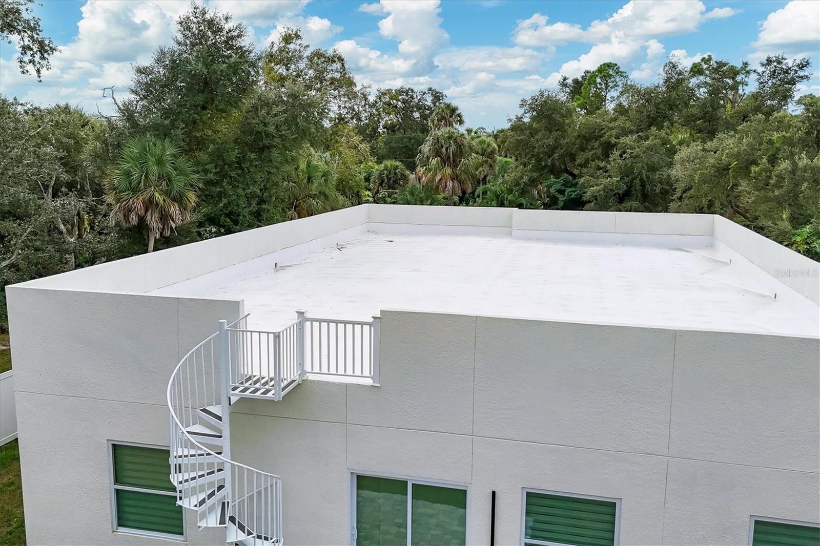 Image 47 of 55 For 13558 Ketridge Avenue