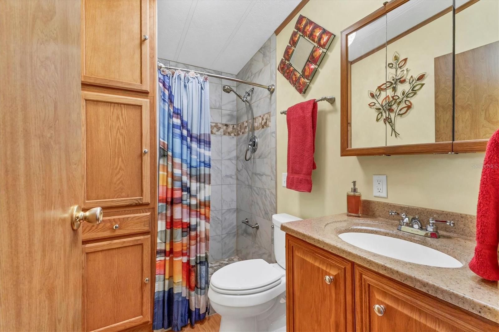 Image 21 of 44 For 4215 14th Street E