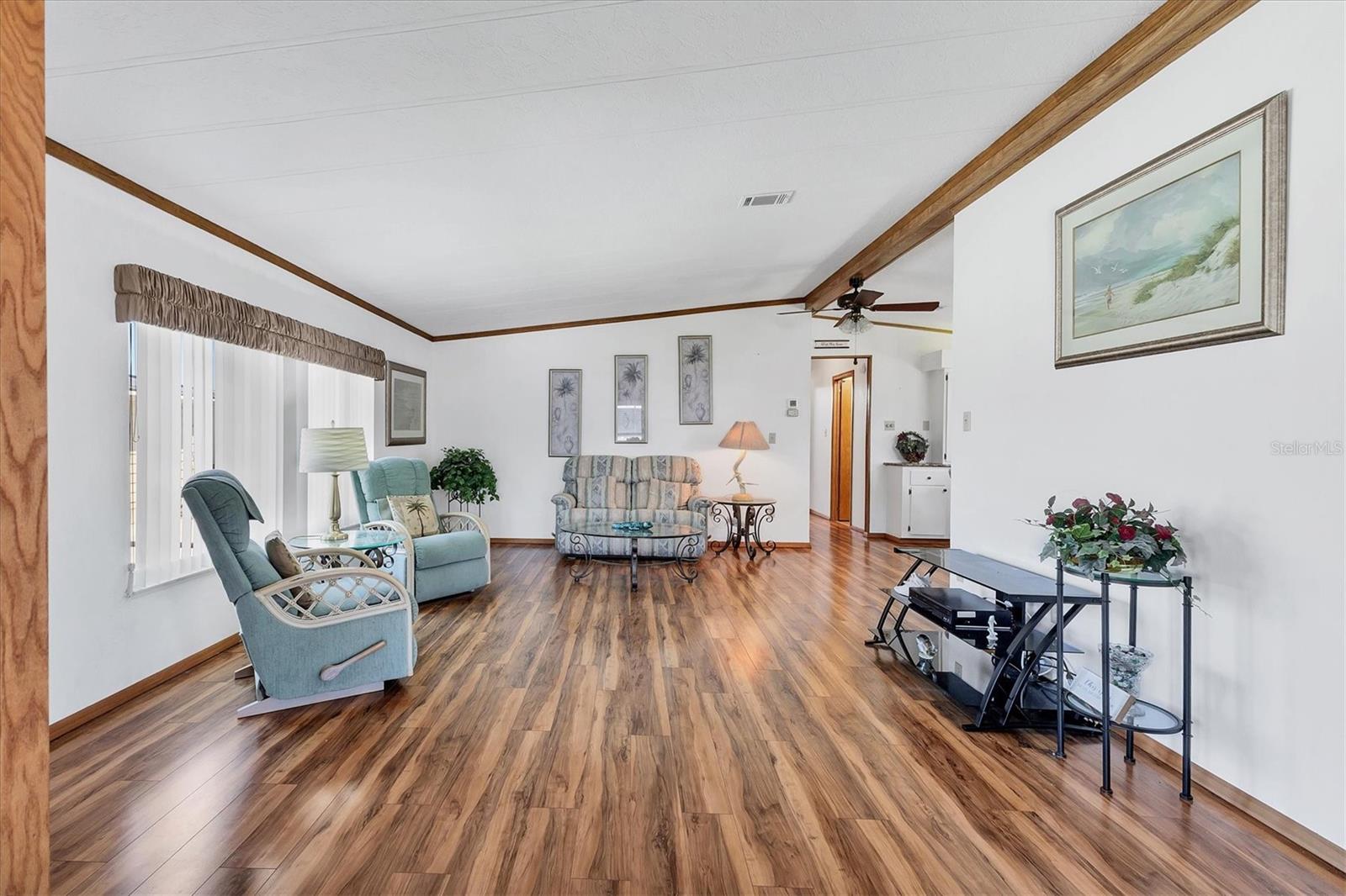 Image 5 of 44 For 4215 14th Street E