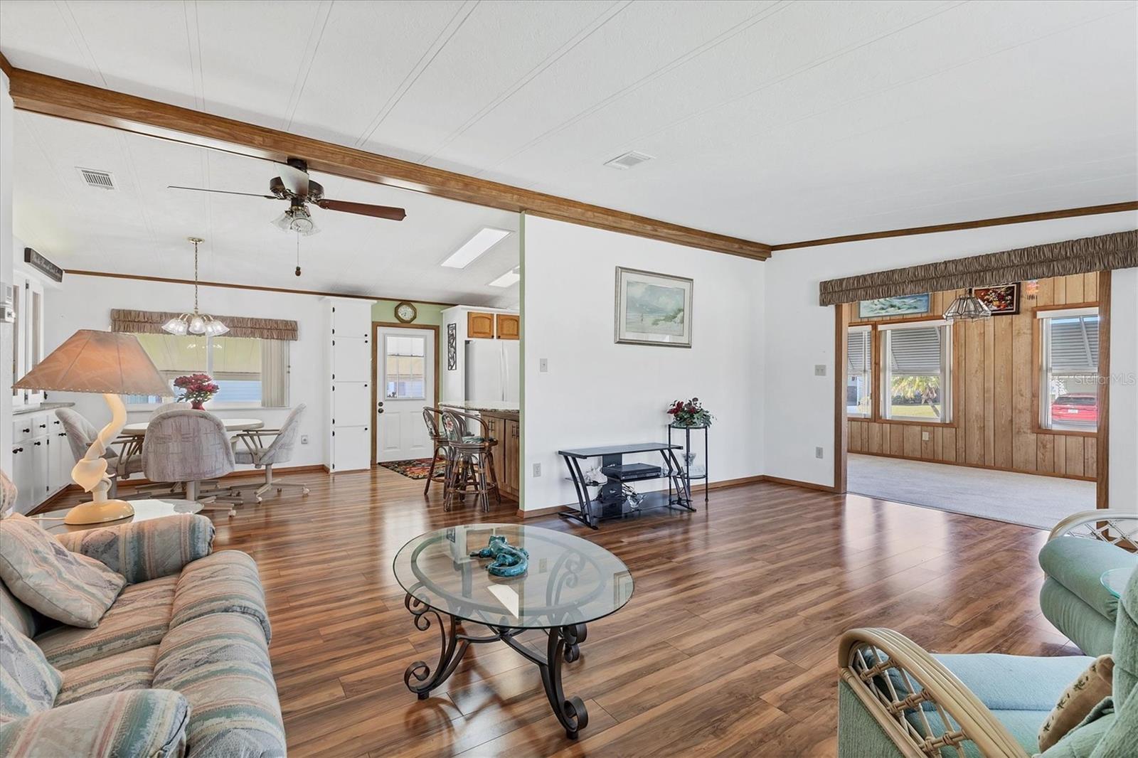 Image 7 of 44 For 4215 14th Street E