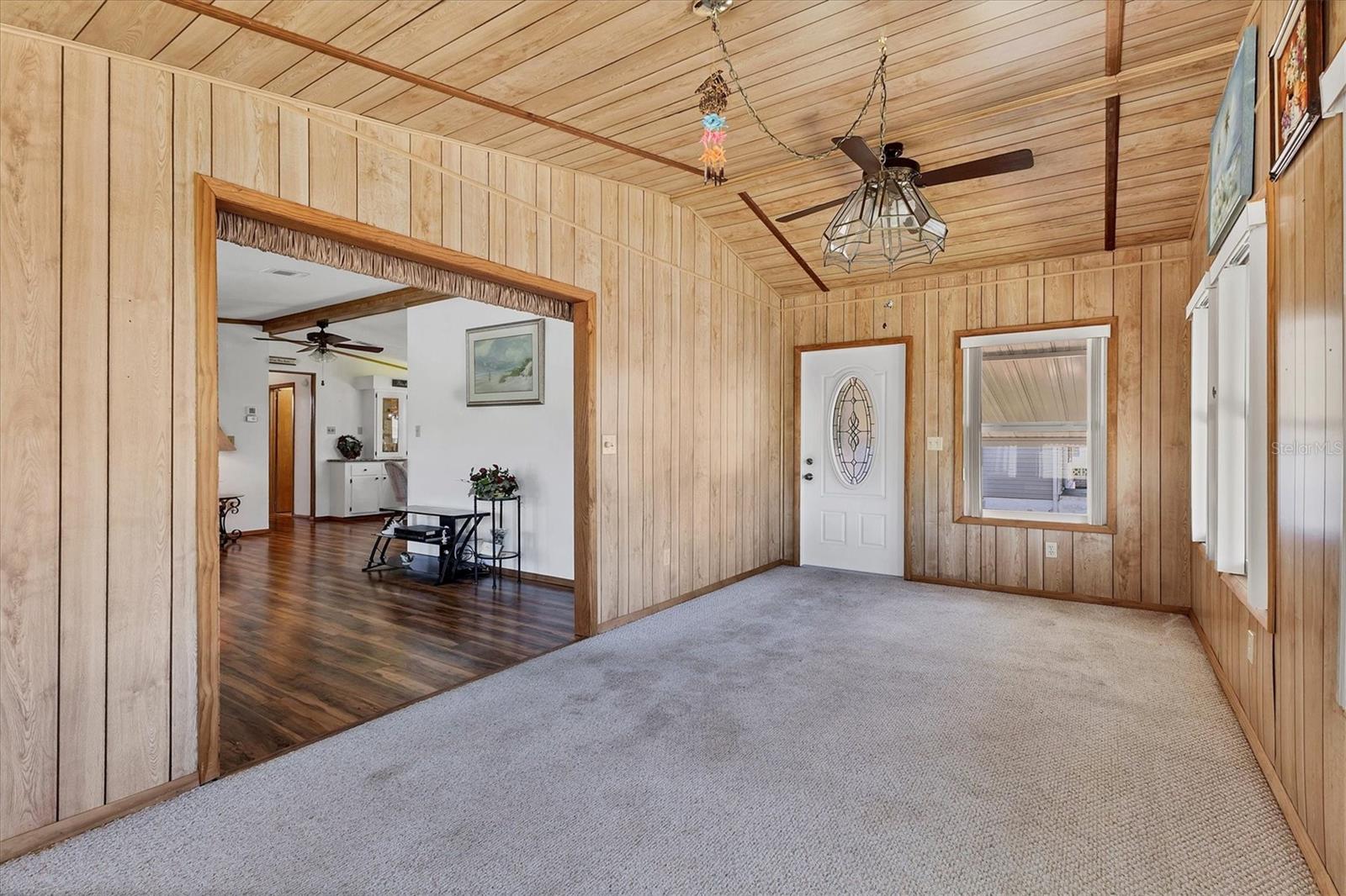 Image 9 of 44 For 4215 14th Street E