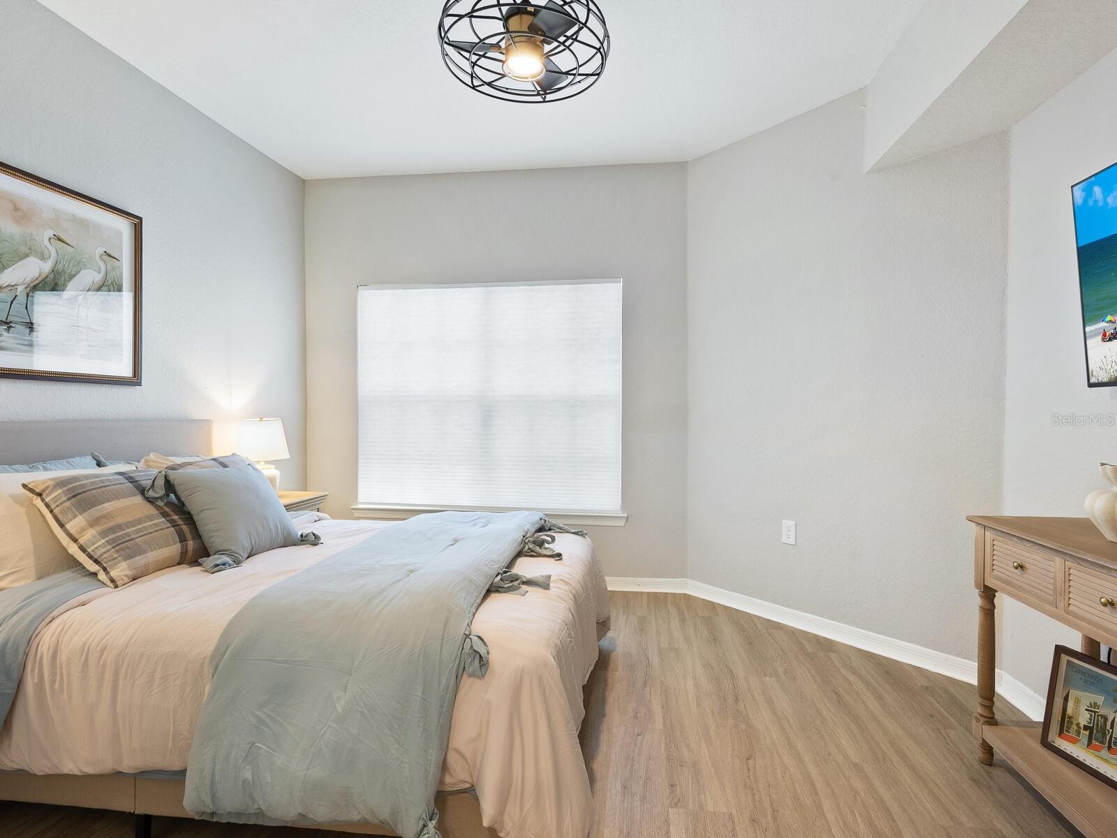 Image 18 of 32 For 5168 Northridge Road 102