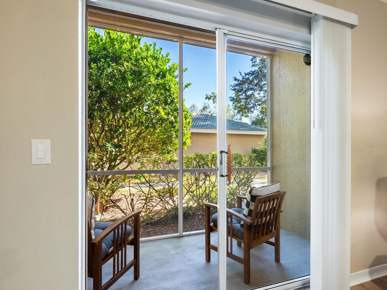 Image 9 of 32 For 5168 Northridge Road 102