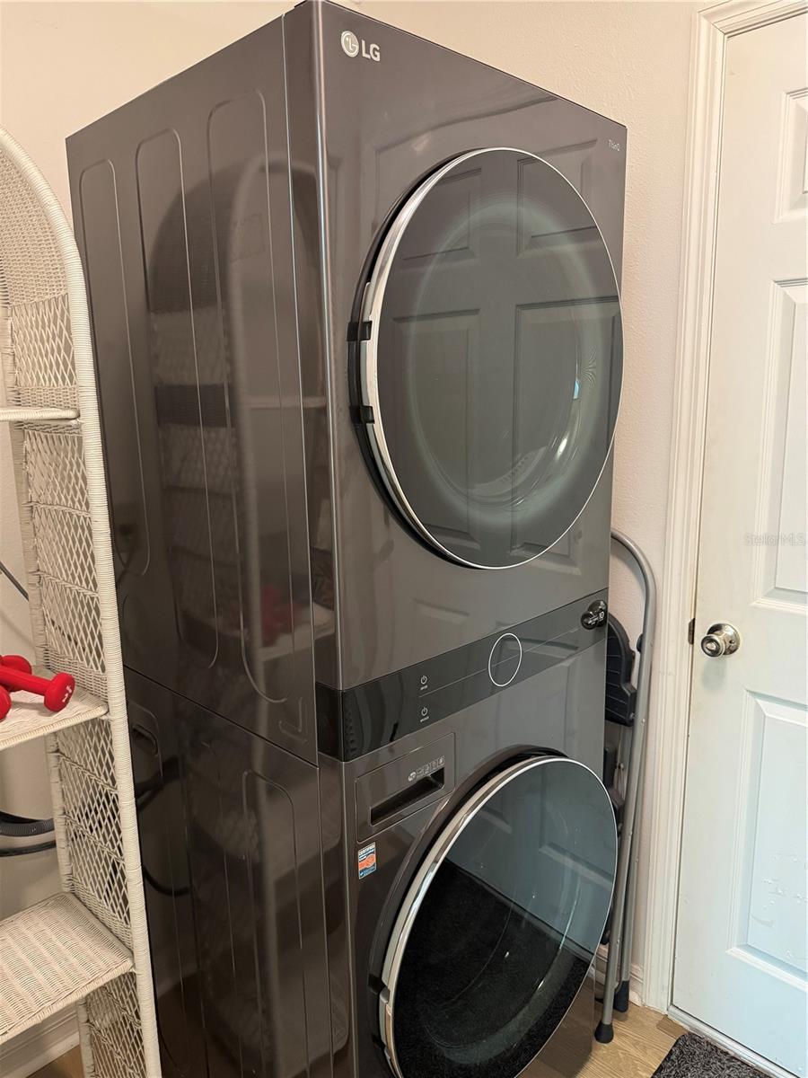 Image 12 of 28 For 3117 Lake Park Lane 15