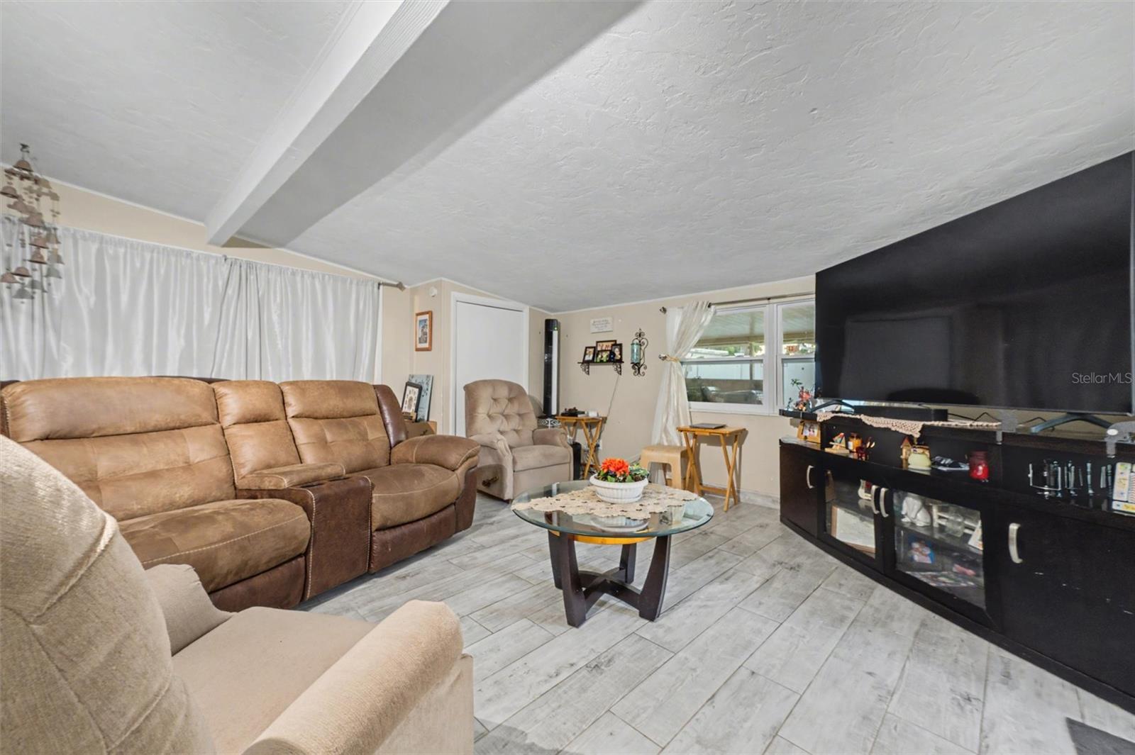 Image 12 of 36 For 3635 Bali Drive