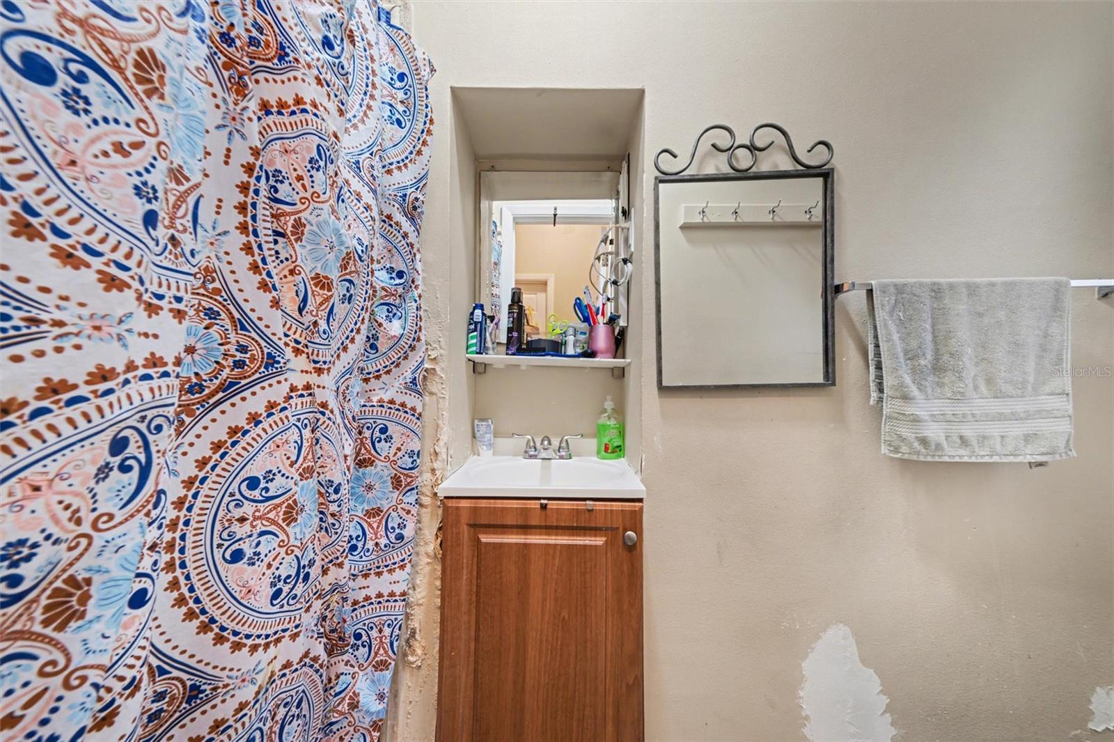 Image 23 of 36 For 3635 Bali Drive