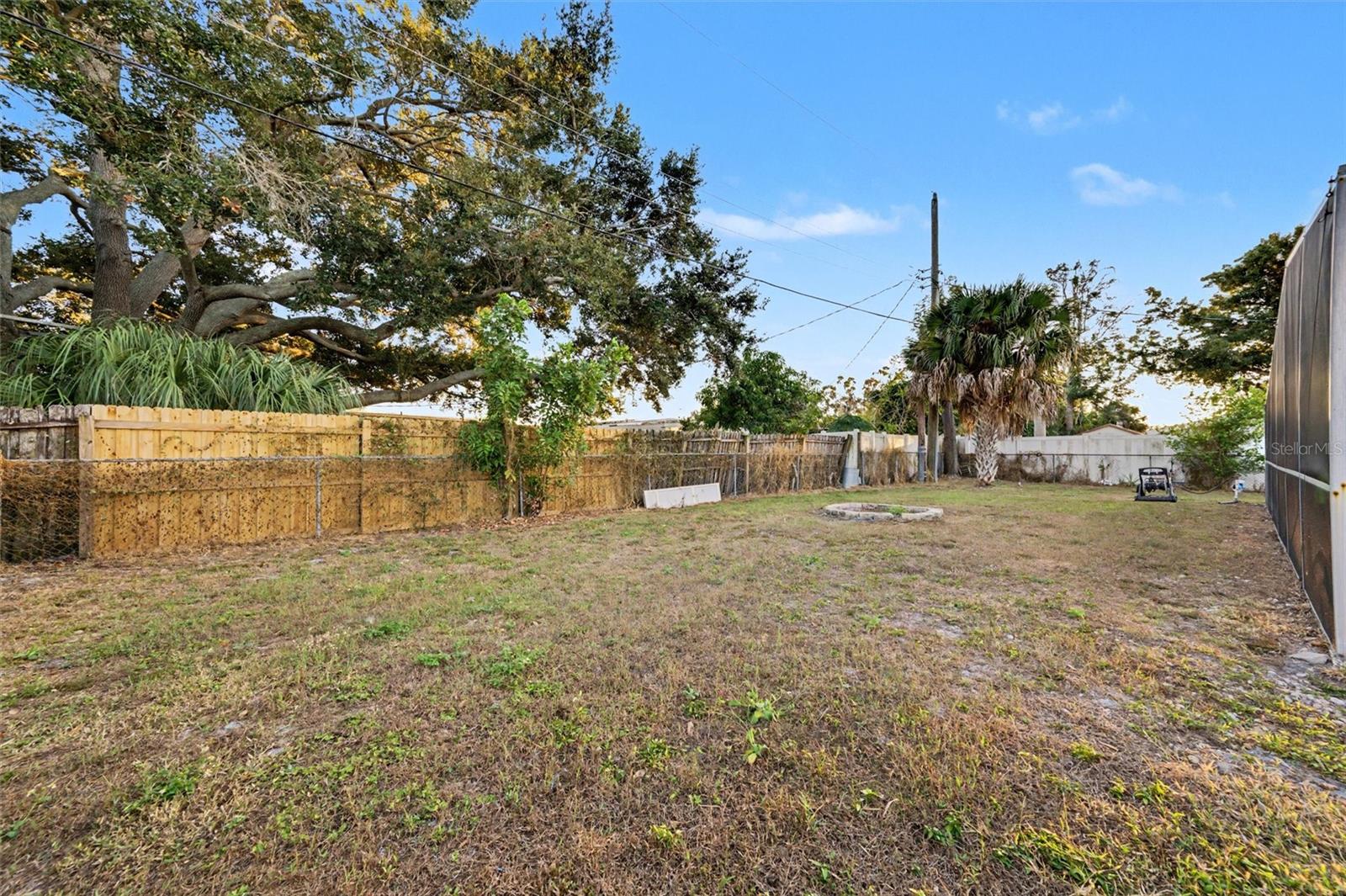 Image 24 of 36 For 3635 Bali Drive