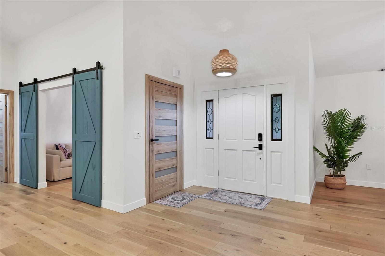 Image 17 of 54 For 4962 Leatha Lane