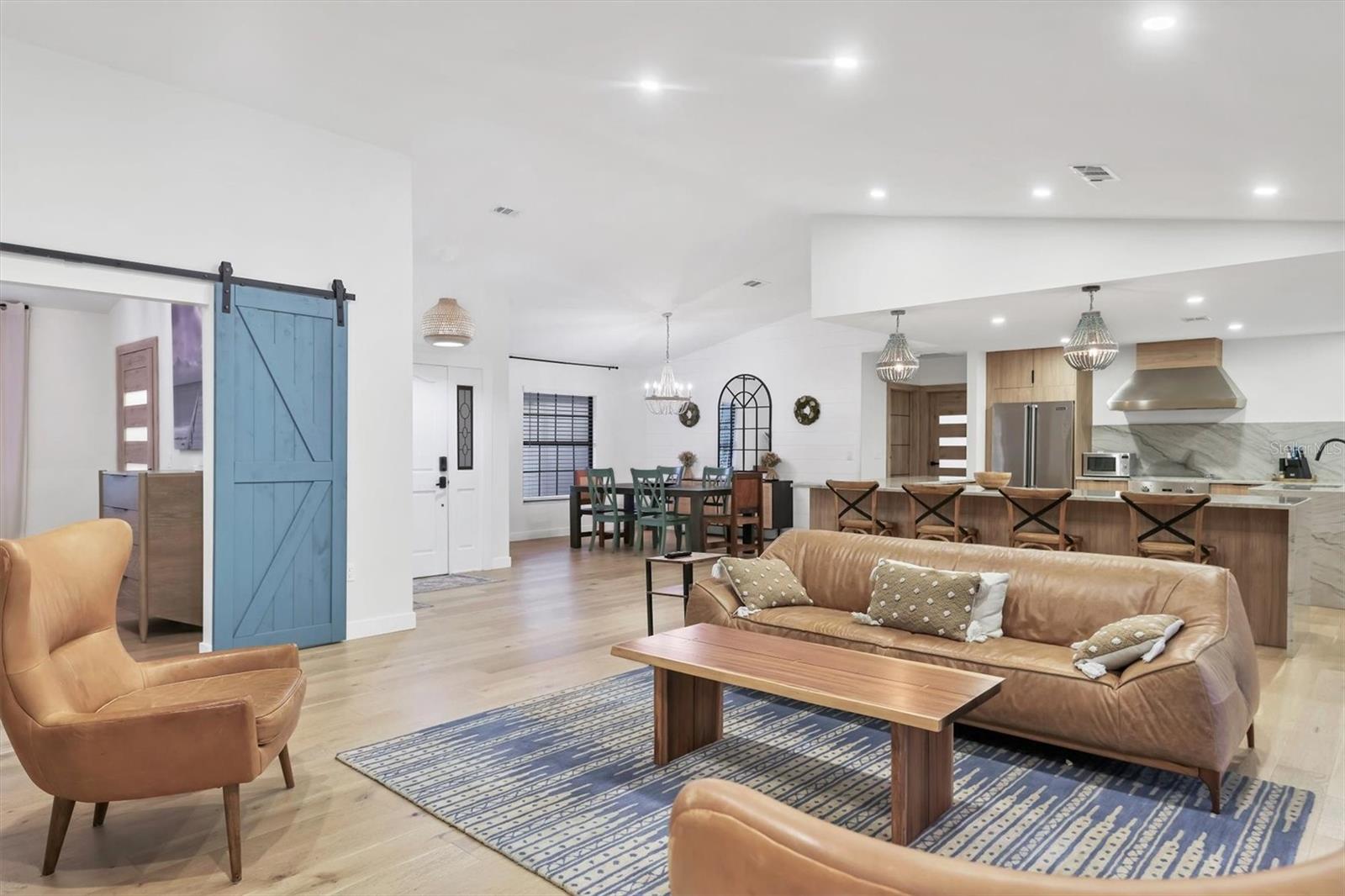 Image 19 of 54 For 4962 Leatha Lane