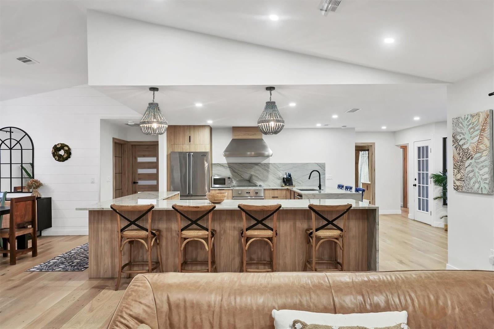 Image 20 of 54 For 4962 Leatha Lane