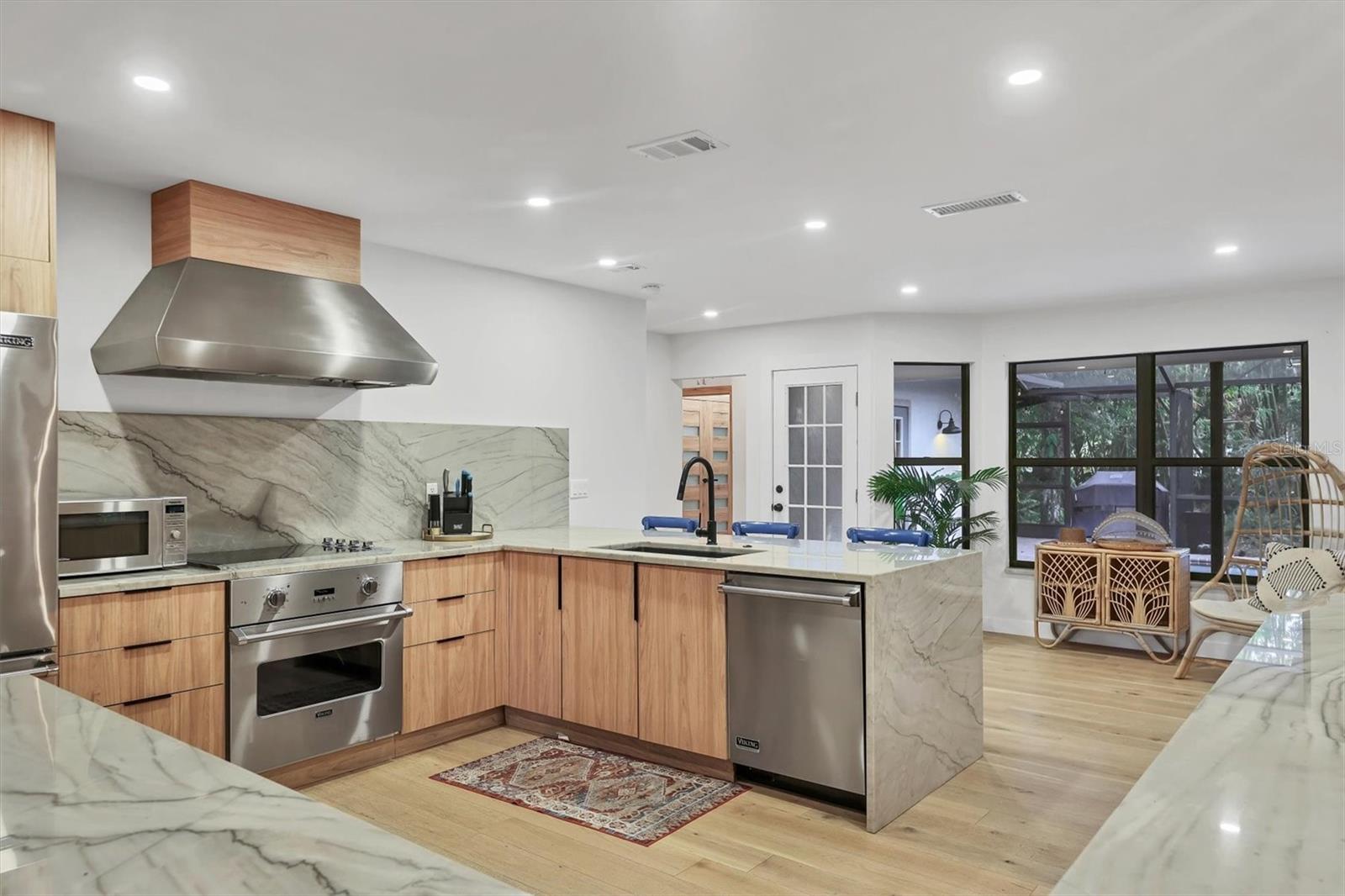 Image 25 of 54 For 4962 Leatha Lane