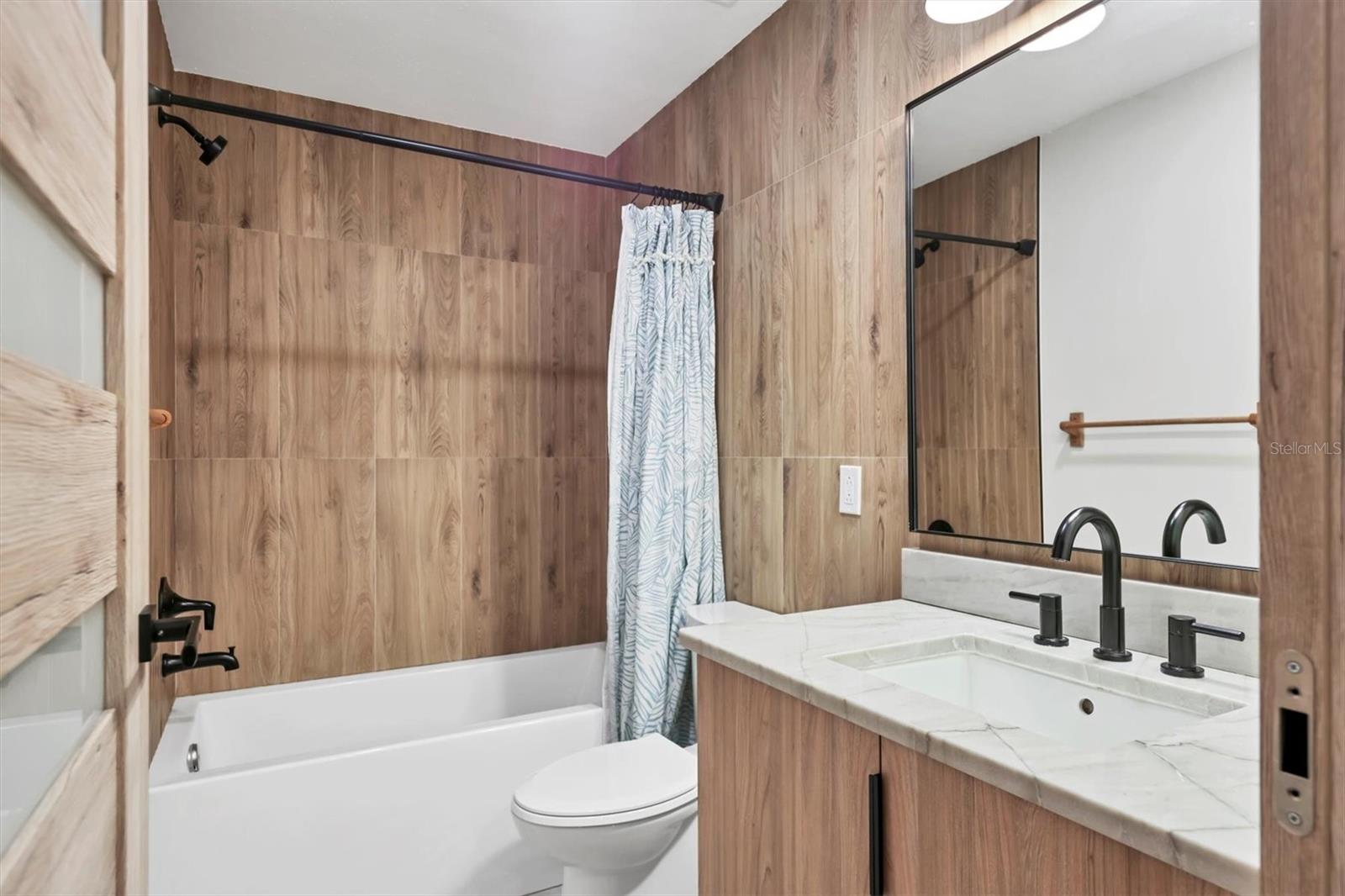 Image 42 of 54 For 4962 Leatha Lane